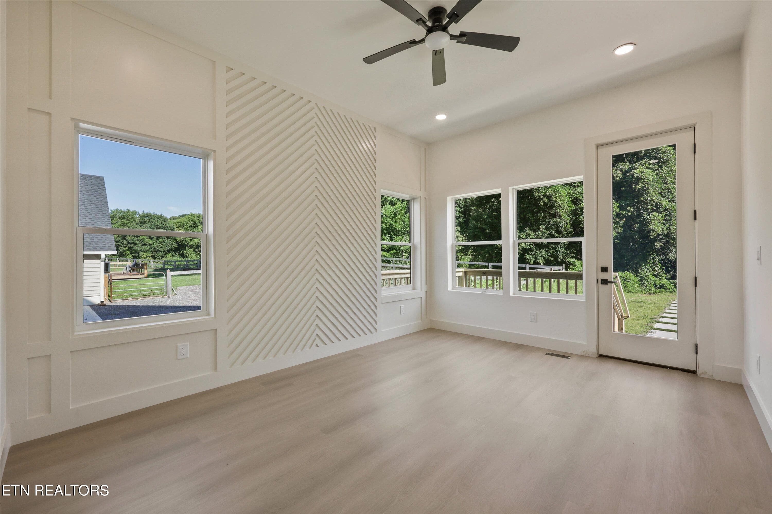 23-1908 Amherst Rd33 - 1908 Amherst Rd, Knoxville, TN 37921