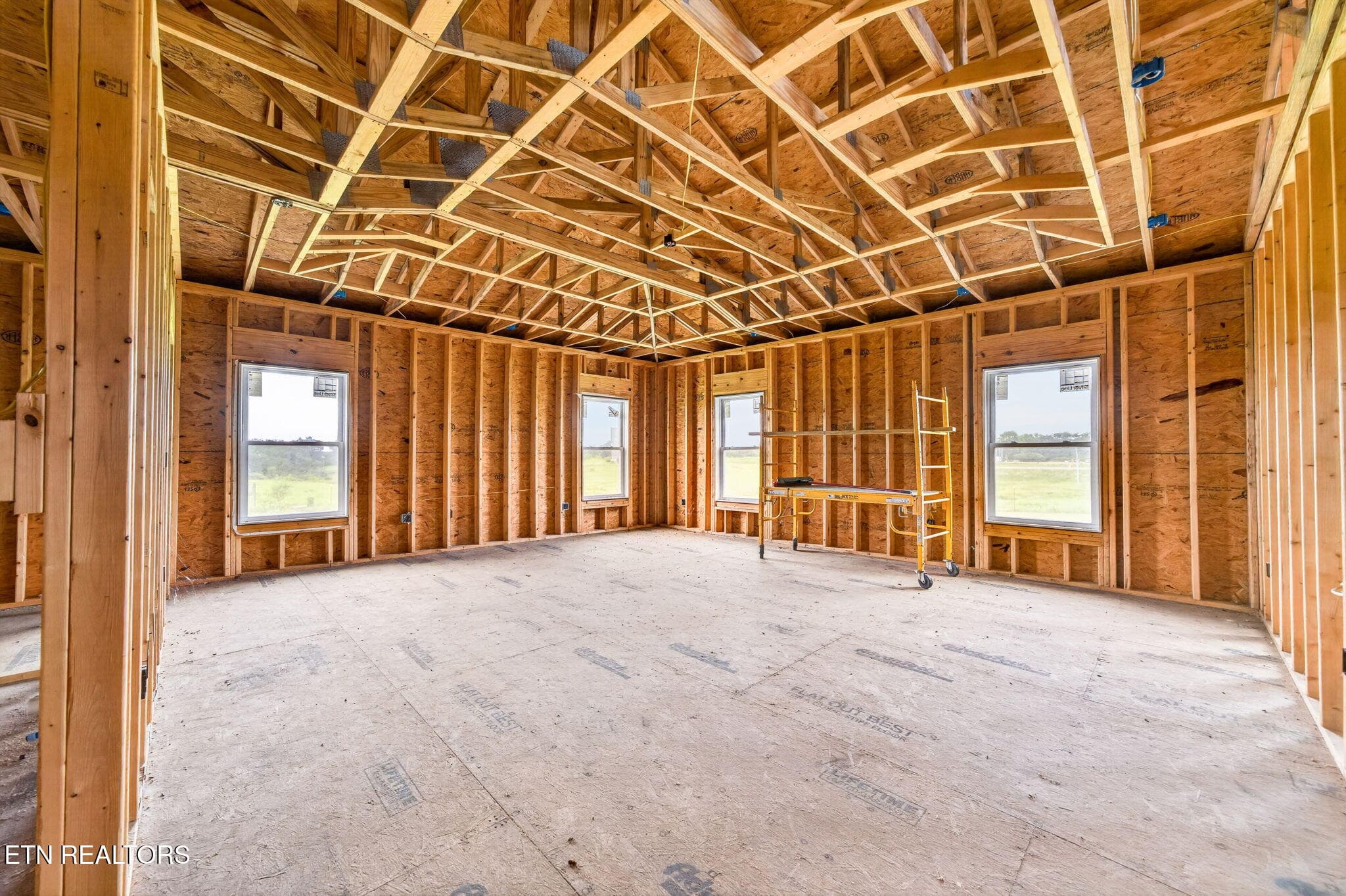 Master Bedroom - 9391 Highway 127N, Crossville, TN 38571, Crossville