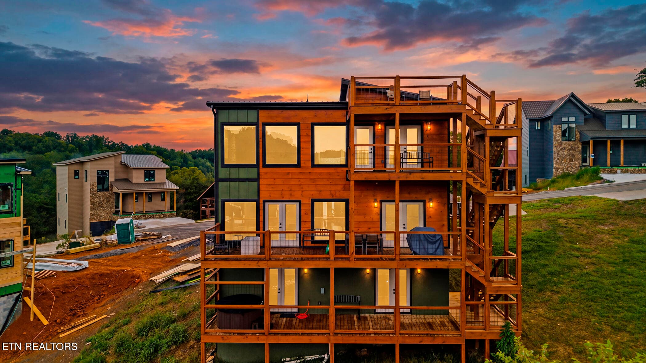 dji_20260804193427_0380_d - dte - 1579 Rainbow Ridge Way, Sevierville, TN 37862