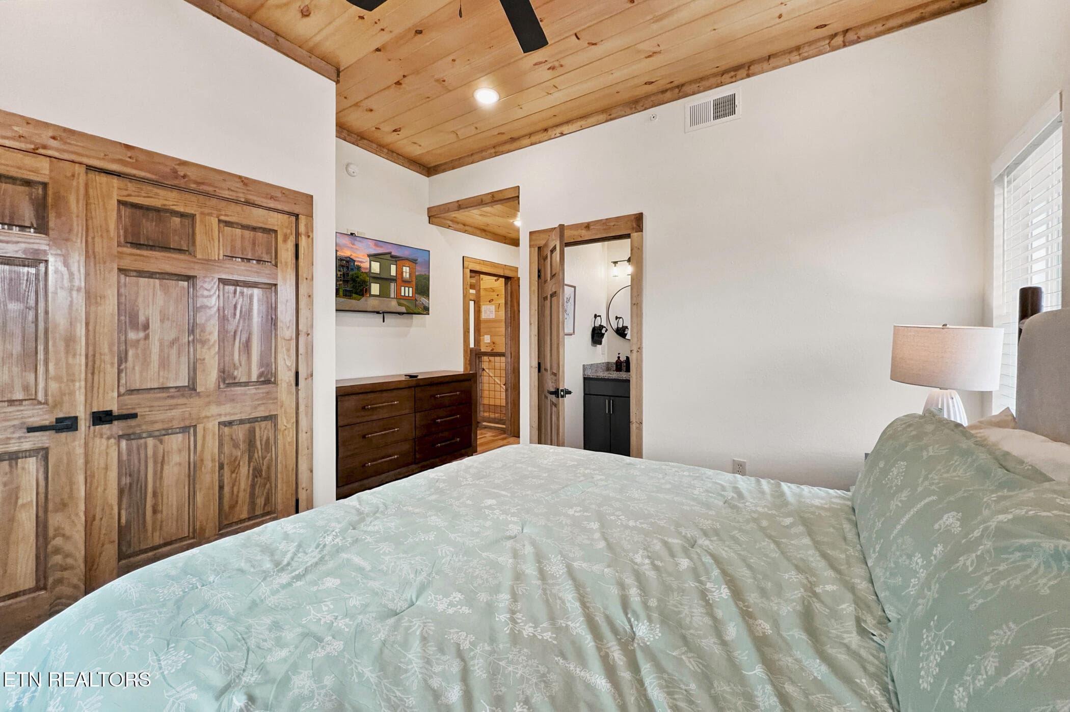 img_5066 - 1579 Rainbow Ridge Way, Sevierville, TN 37862