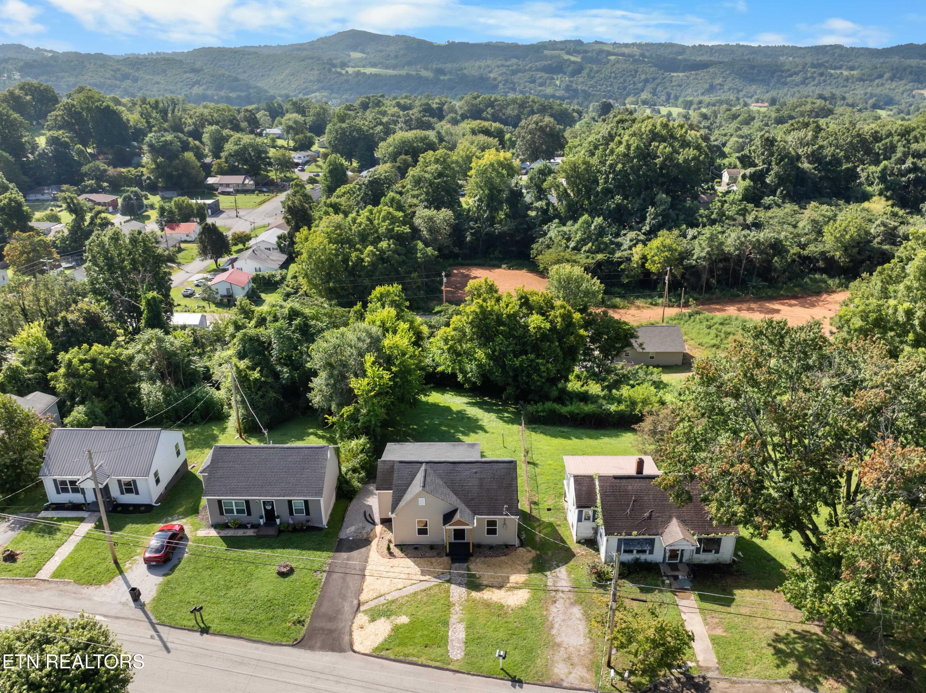 DJI_0380 - 609 Rose Hill Drive, LaFollette, TN 37766