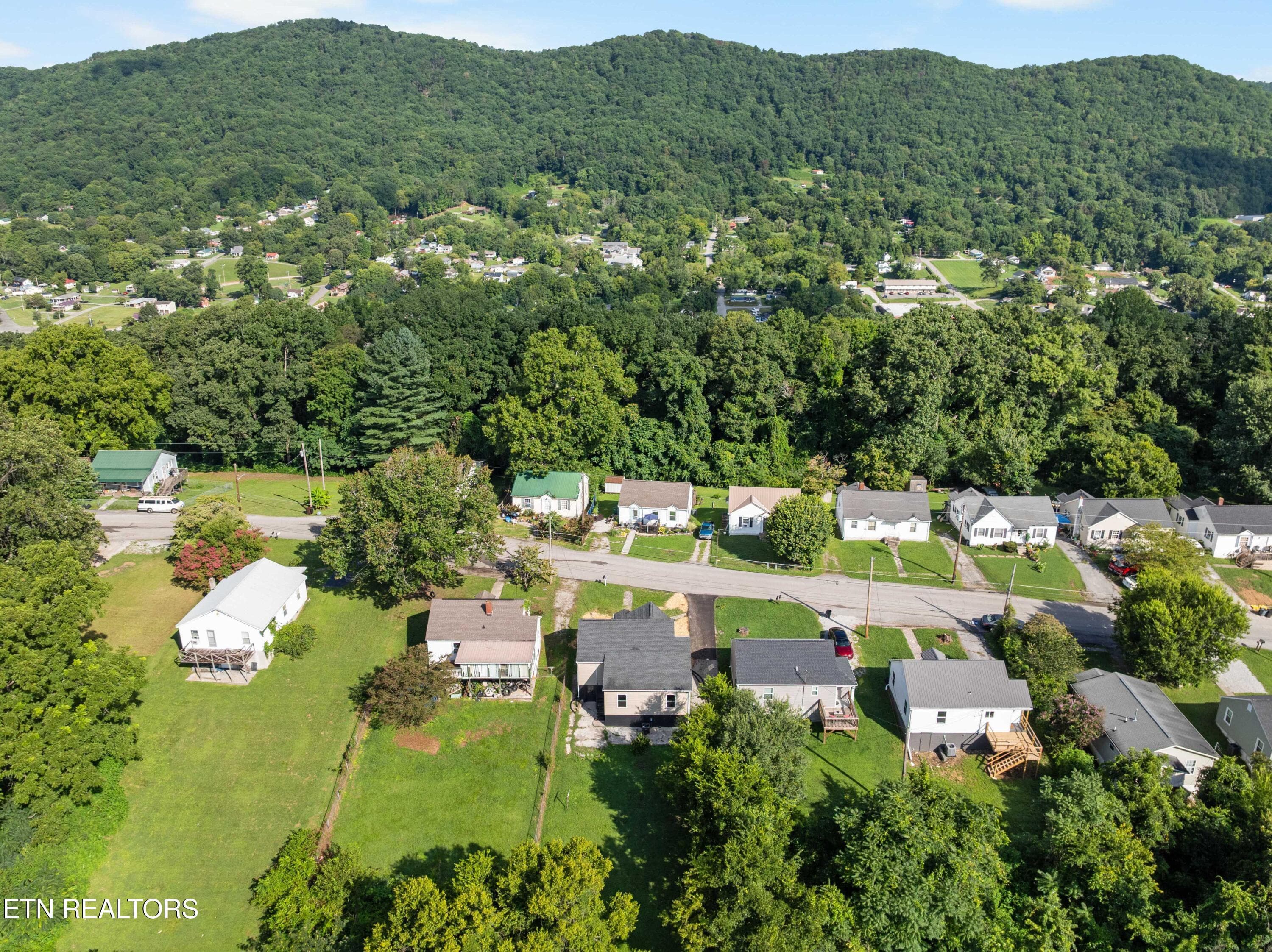 DJI_0358 - 609 Rose Hill Drive, LaFollette, TN 37766