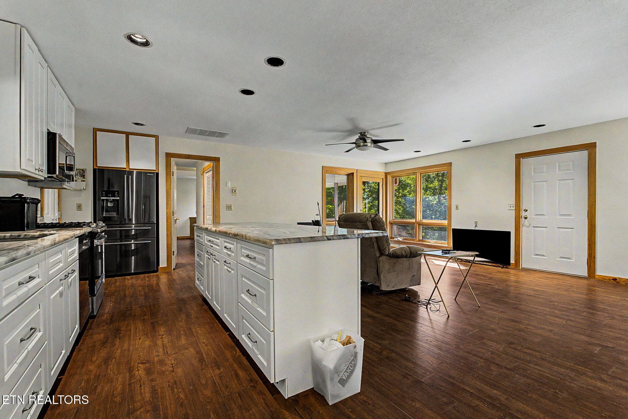 23-web-or-mls-1231-vardy-blackwater-rd - 1231 Vardy Blackwater Rd, Sneedville, TN 37869