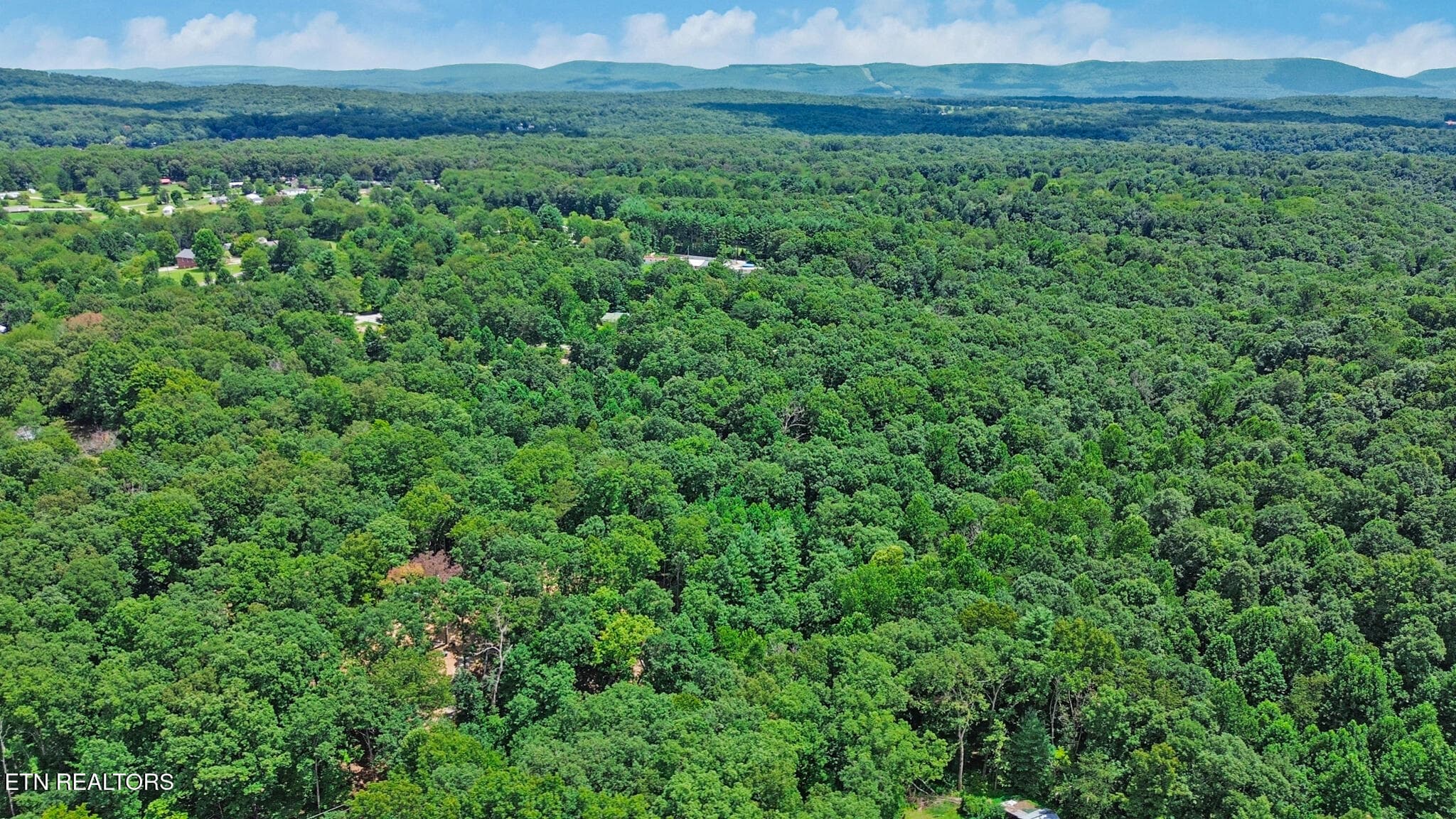dji_0487-dji_0489 - 169 Woods Hollow Lane, Crossville, TN 38571, Crossville