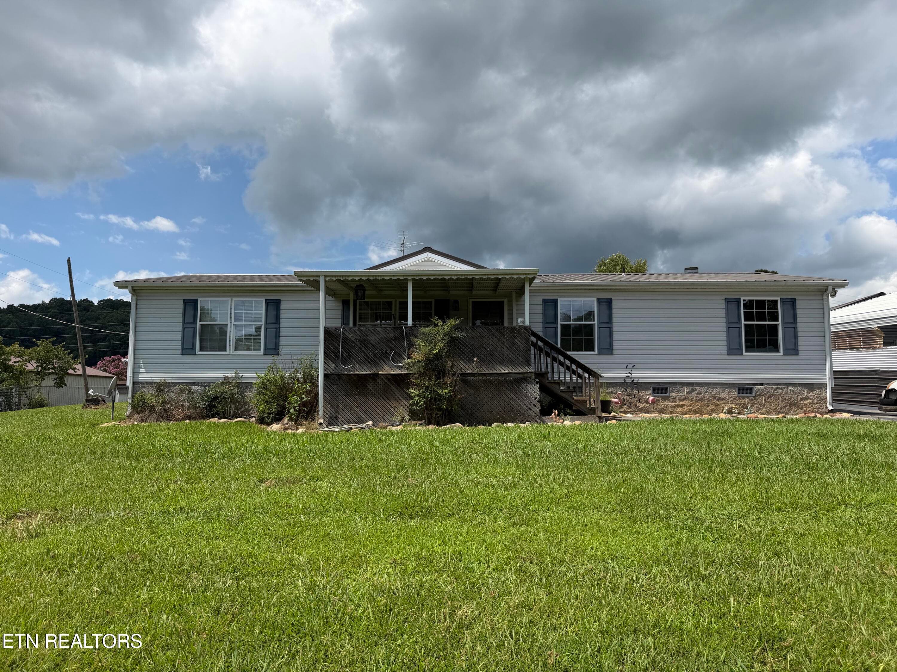 3012 Brethren Church Rd, White Pine, TN 37890