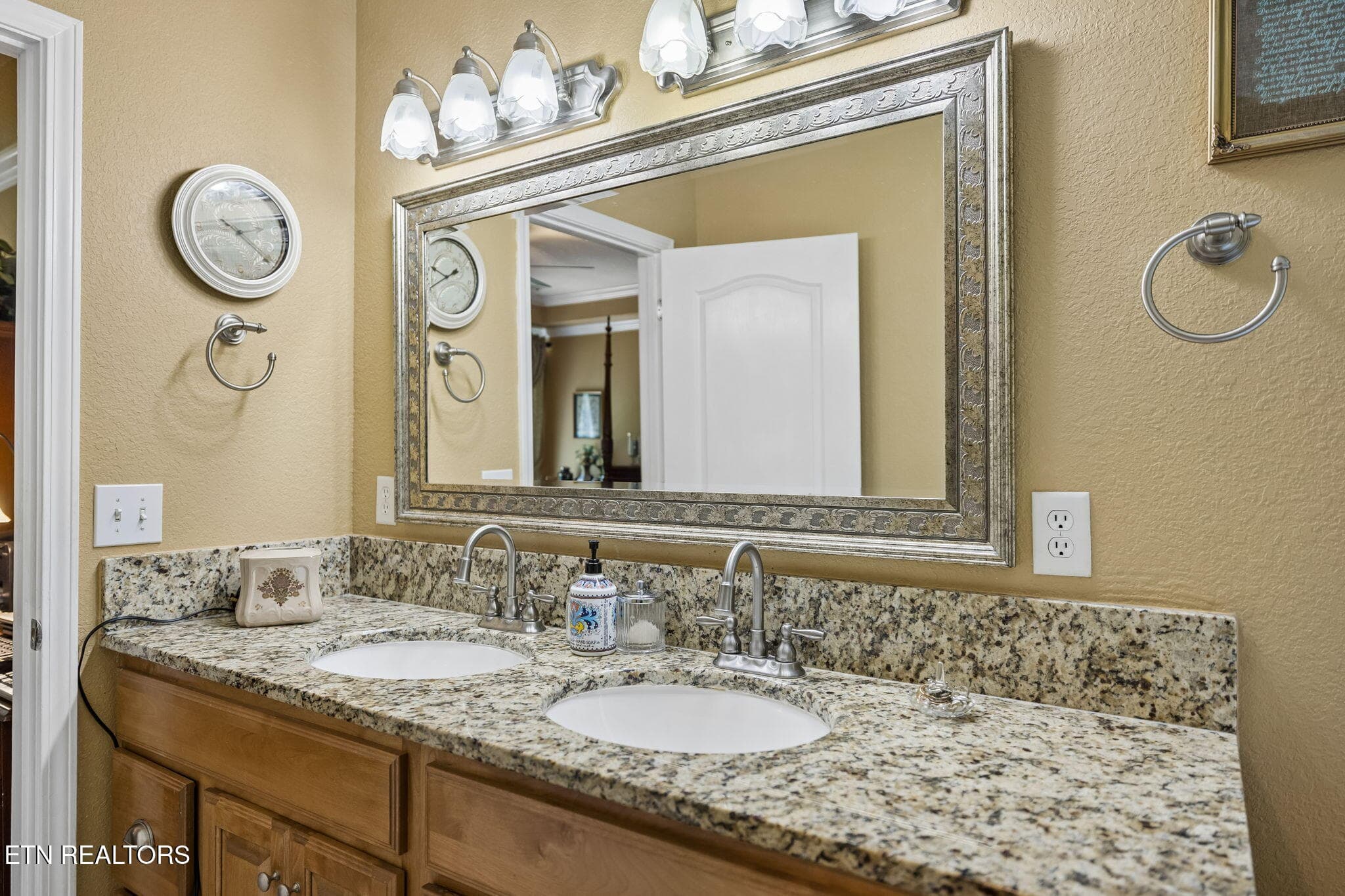 24-102 Tahlequah Ln - 024 - 102 Tahlequah Lane, Loudon, TN 37774