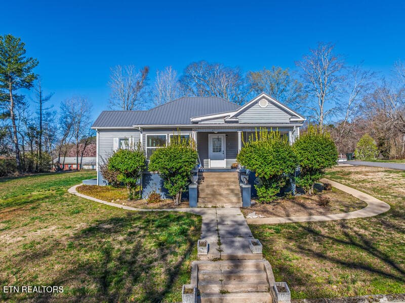 380 Clifton Heights Rd, Newport, TN 37821