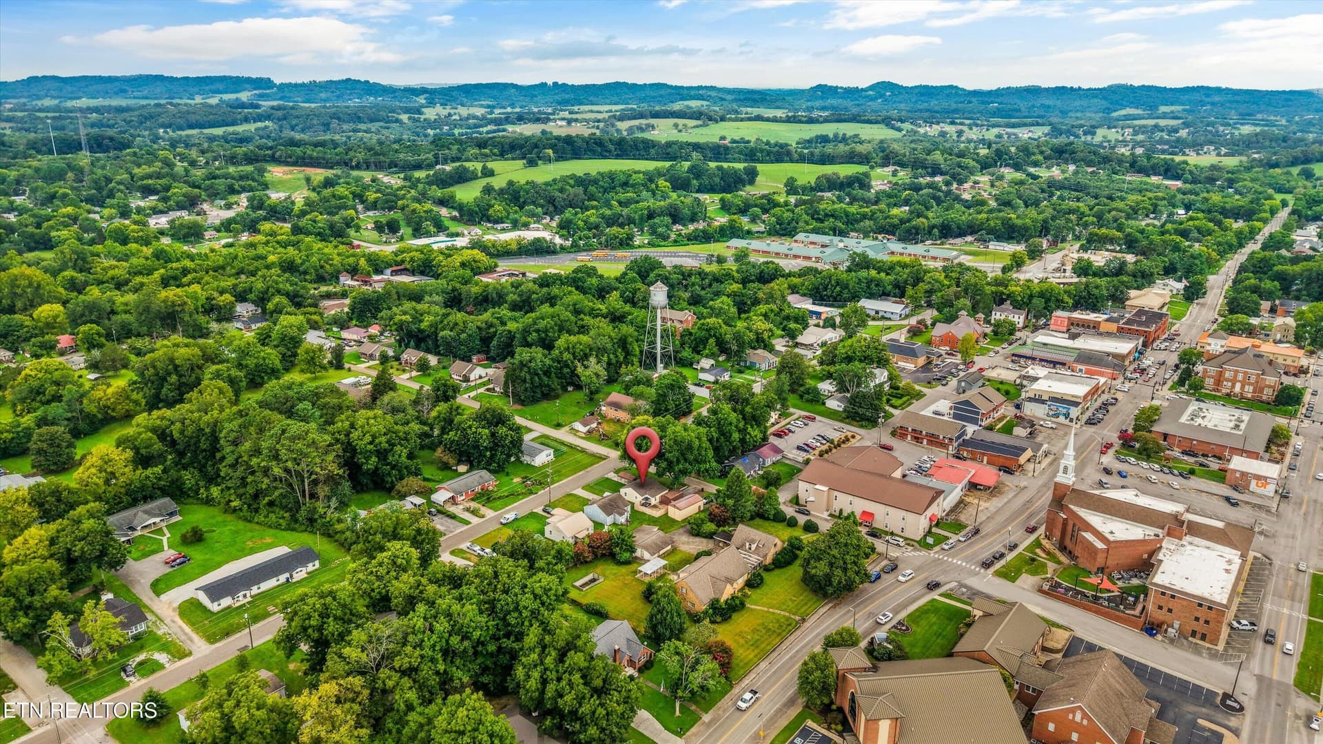 569 Monroe St - 569 Monroe St, Madisonville, TN 37354