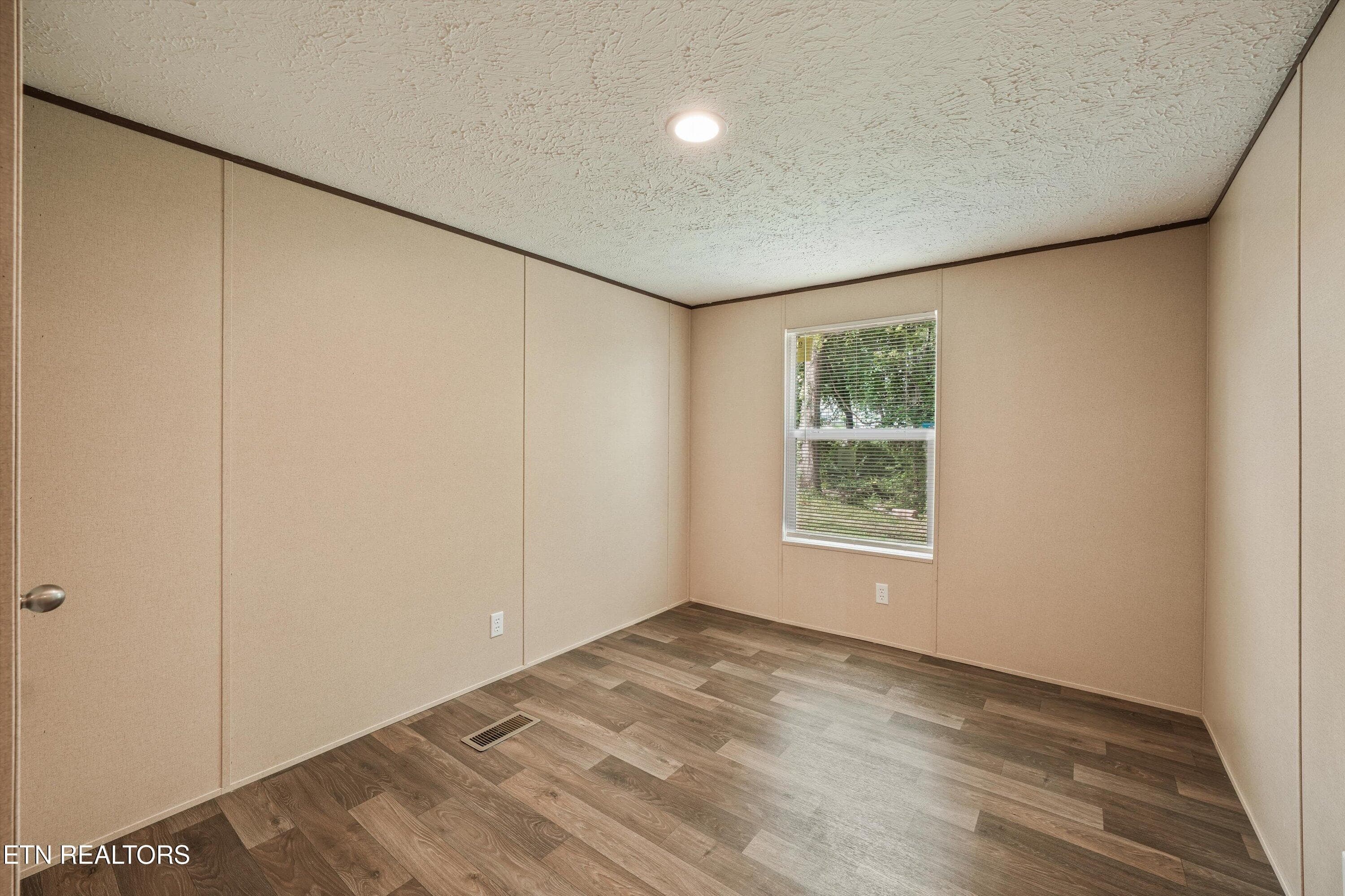 24-1711 Maryland Ave 24 - 1711 Maryland Ave, Knoxville, TN 37921, Knoxville
