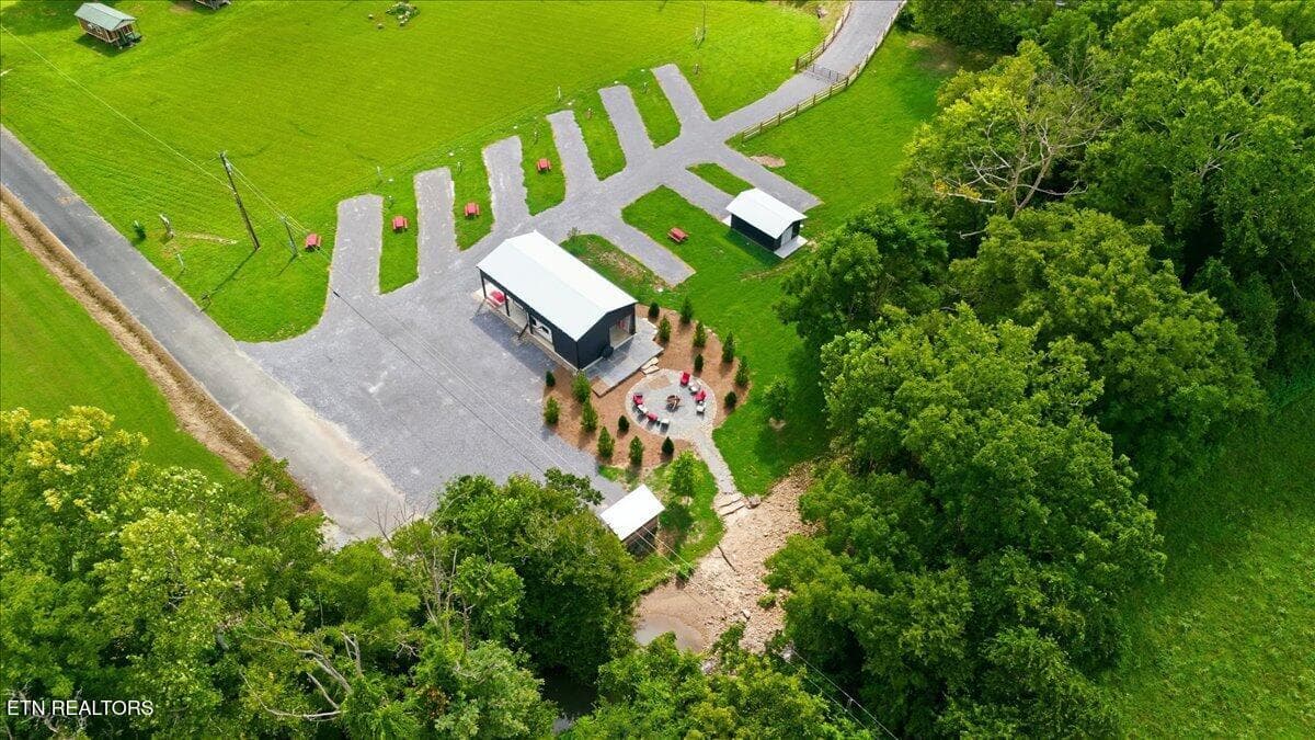 135 Frost Bottom Church Lane, Oliver Springs, TN 37840