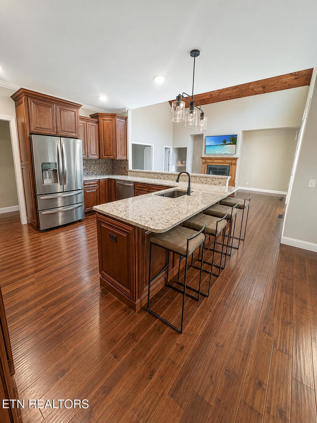 590060E8-BD9D-4E67-9442-661C110F4FA9 - 332 SE Harris Rd, Old Fort, TN 37362