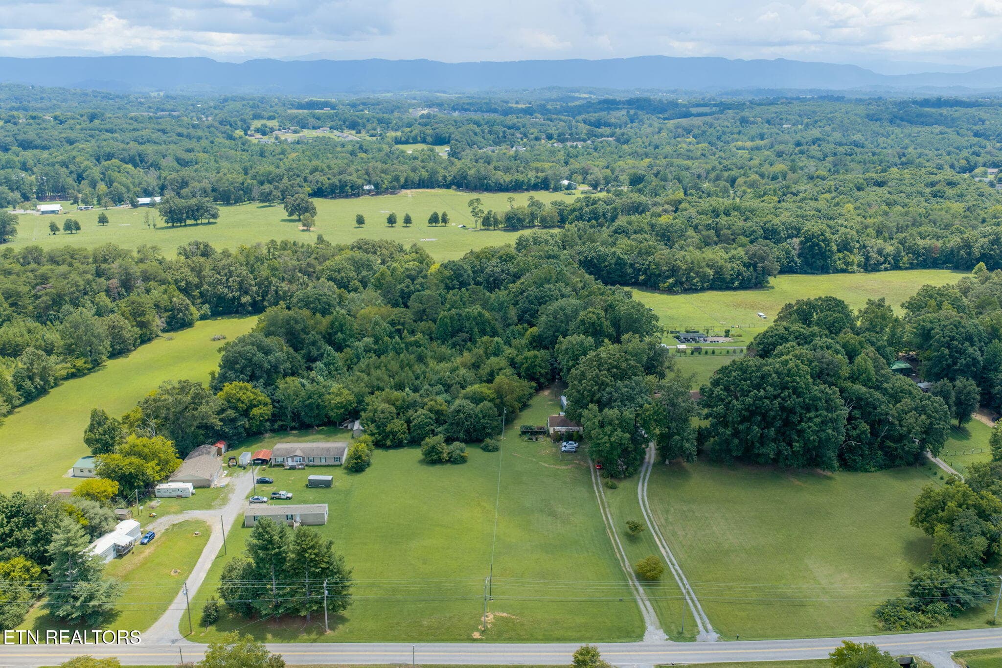 homesandvideos 826-95 - 3462 Morganton Rd, Maryville, TN 37801