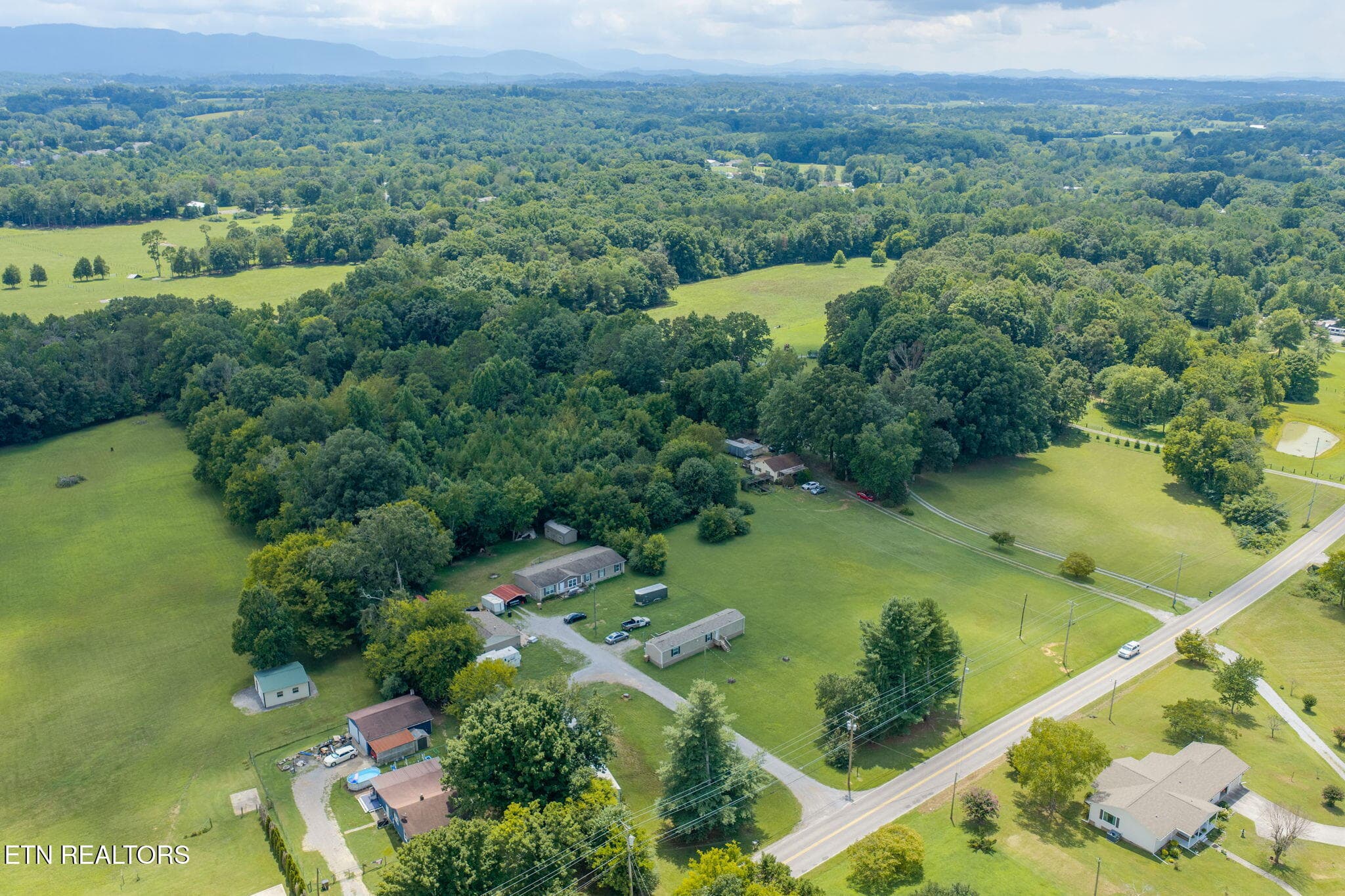homesandvideos 826-101 - 3462 Morganton Rd, Maryville, TN 37801