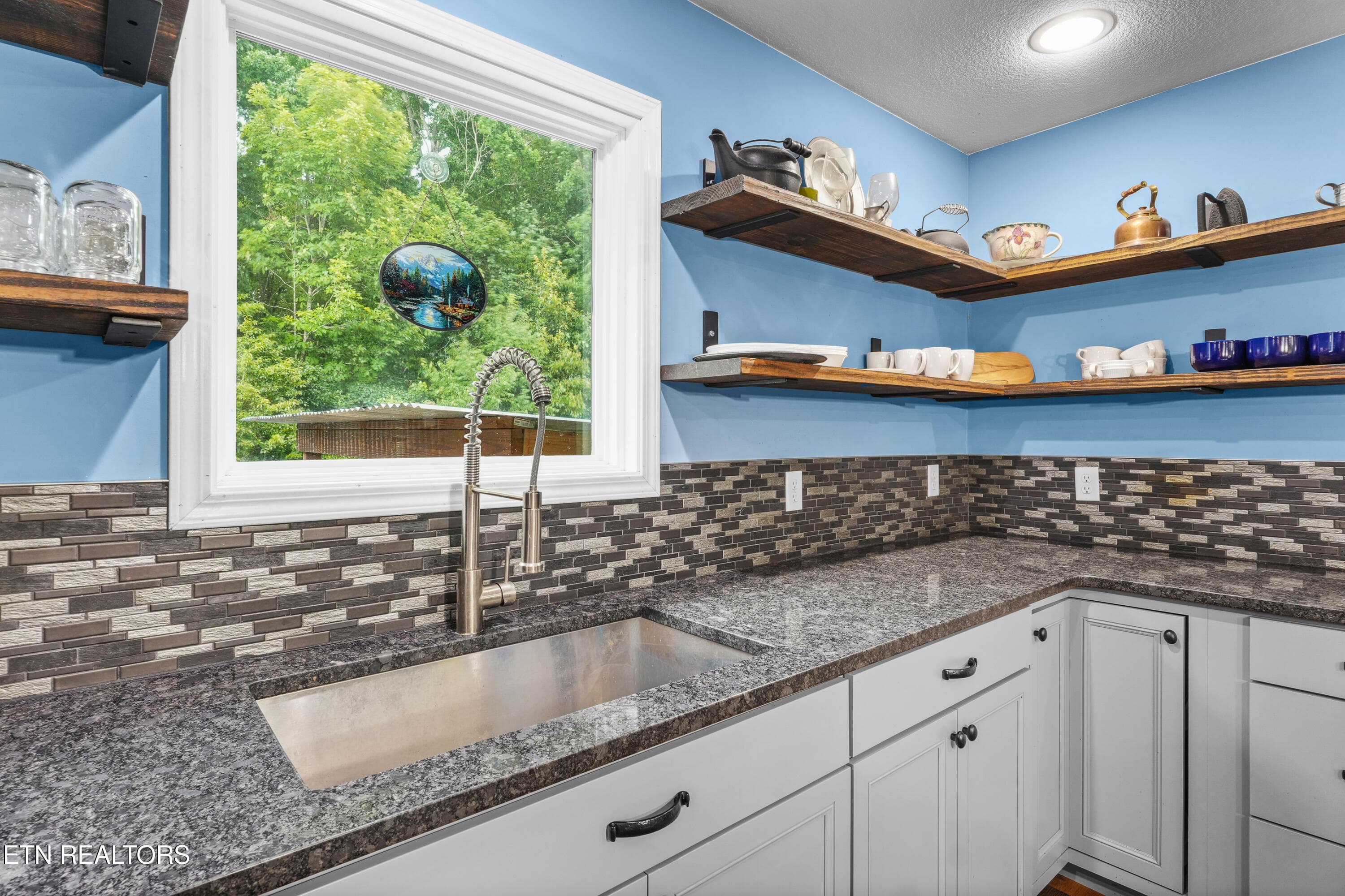 DSC00519-2 - 2767 New Blockhouse Rd, Maryville, TN 37803