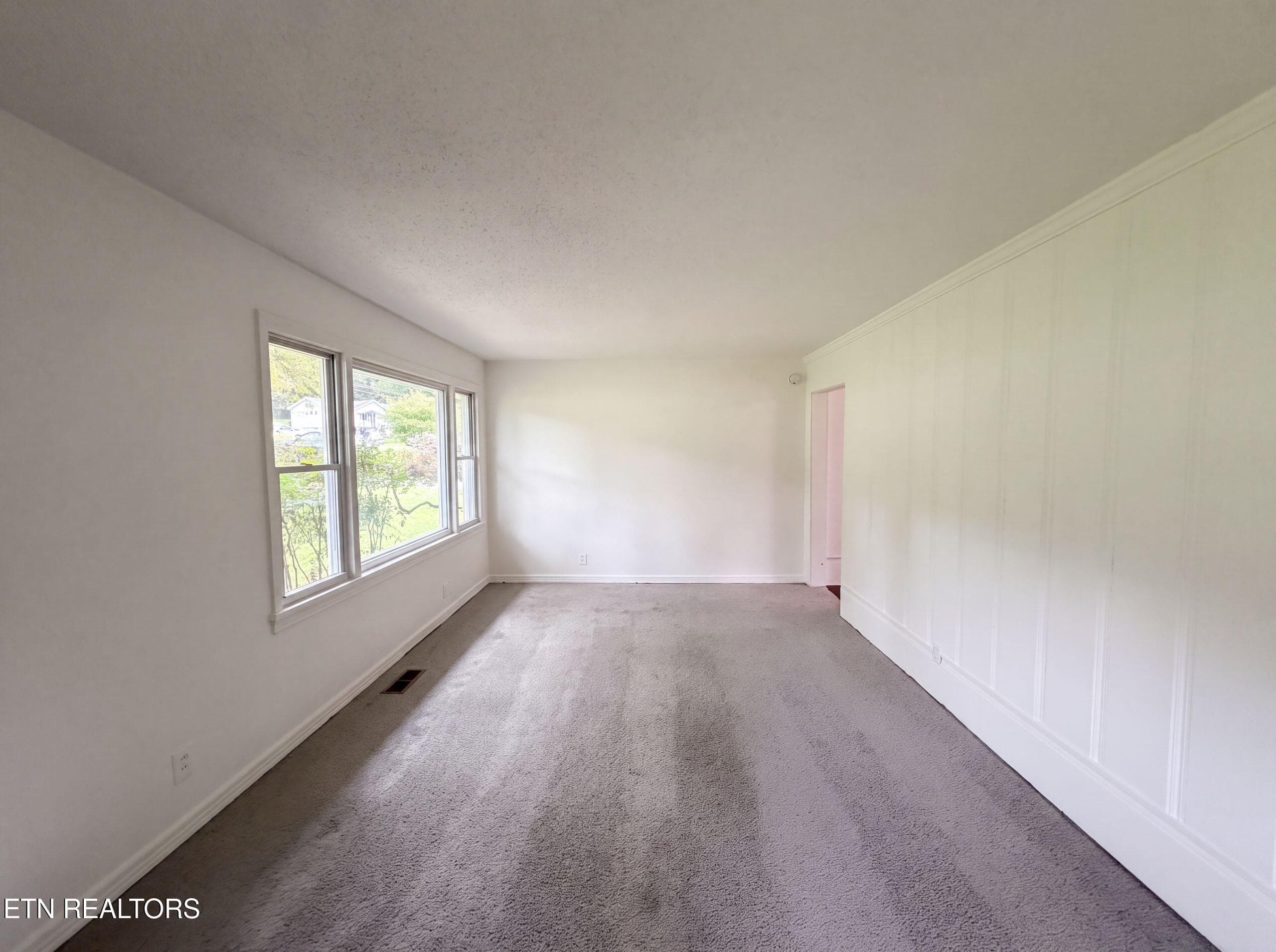 listing_8 - 612 Victor Drive, Knoxville, TN 37912, Knoxville