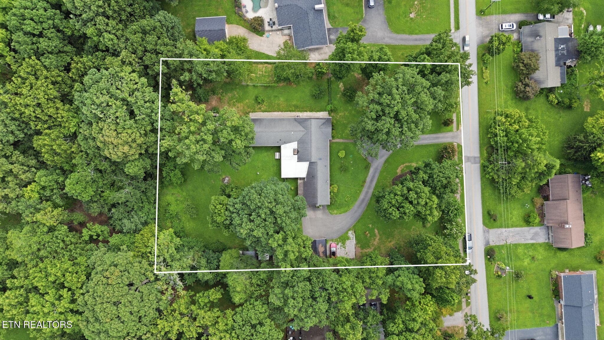 32-web-or-mls-4bfc197d-1a4f-42a3-bde5-48 - 11141 Sonja Drive, Knoxville, TN 37934, Knoxville