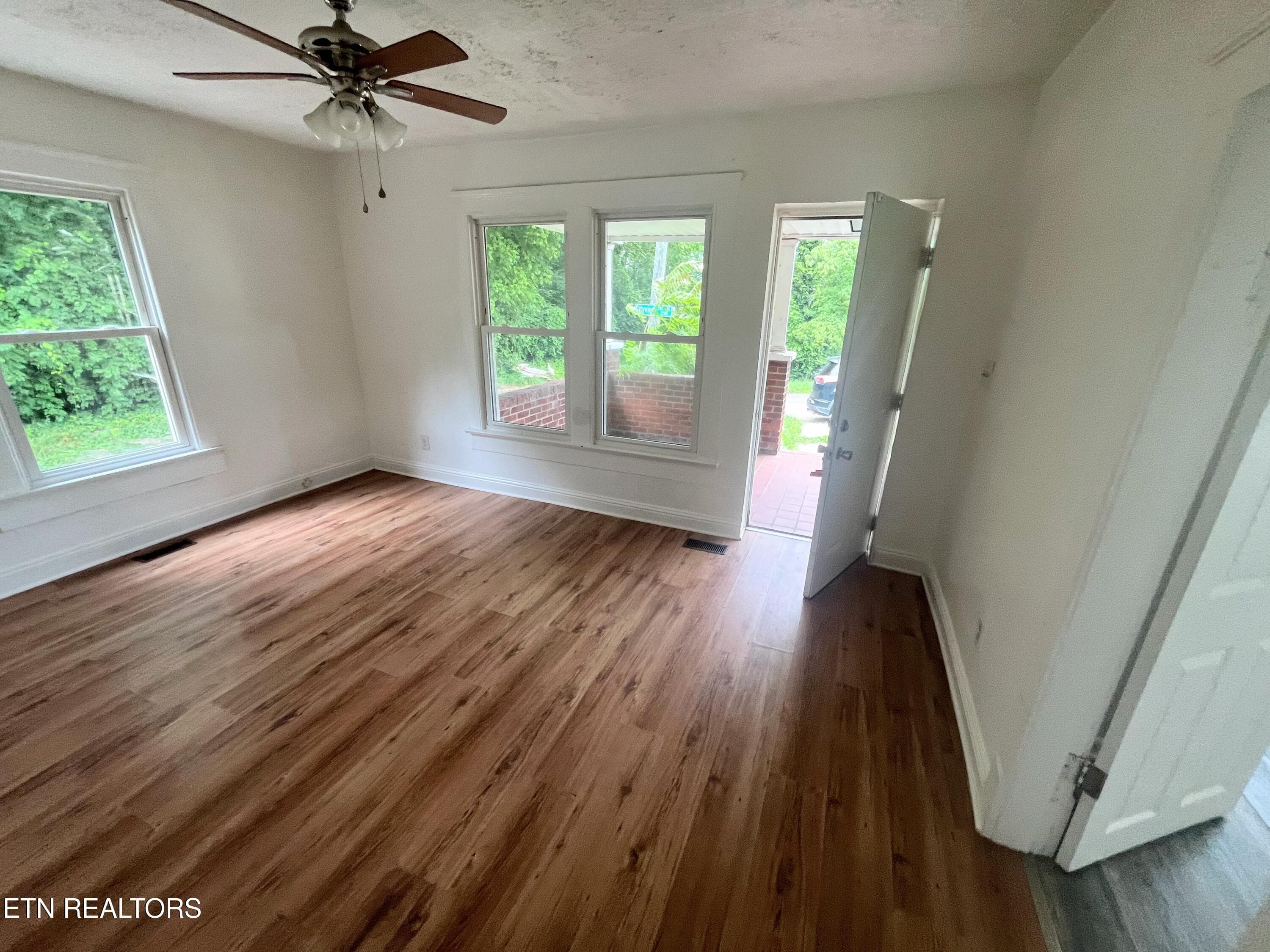 IMG_2007 - 2200 Cityview Ave, Knoxville, TN 37915, Knoxville