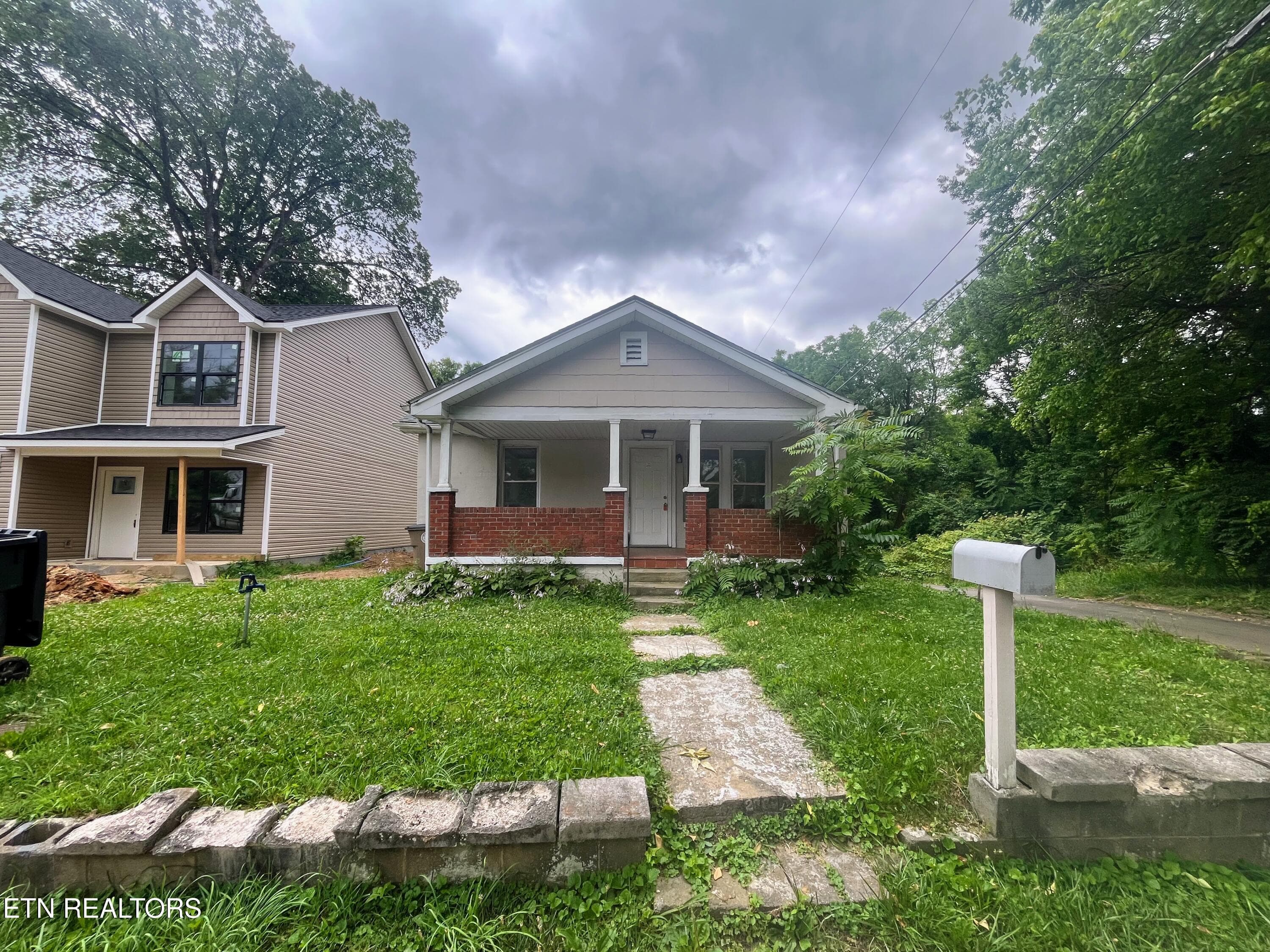 IMG_2037 - 2200 Cityview Ave, Knoxville, TN 37915, Knoxville