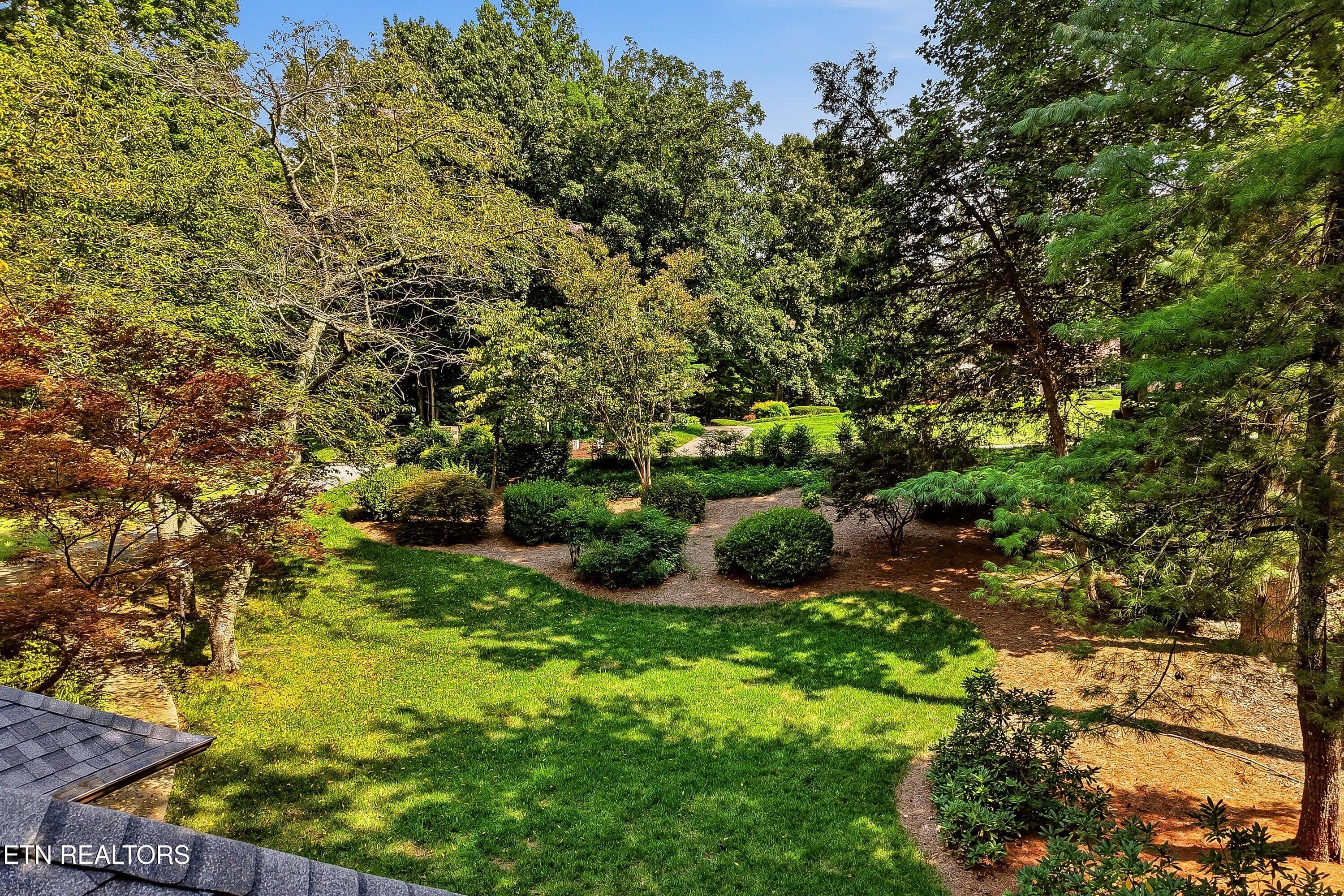 Professional Landsacaped Front Yard - 152 Whippoorwill Drive, Oak Ridge, TN 37830