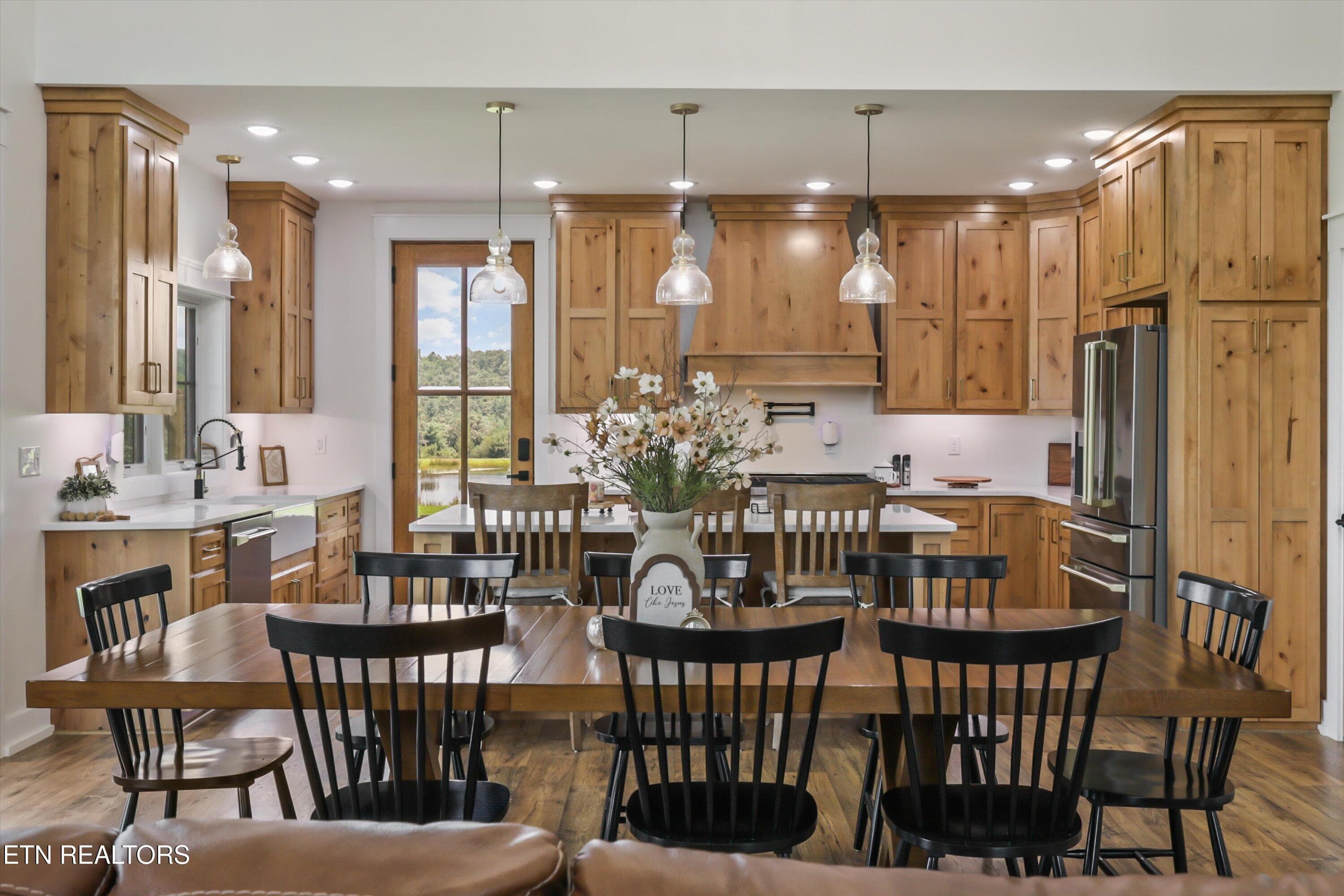 17-240 John Nitzscheke Rd 42 - 240 John Nitzscheke Rd, Sunbright, TN 37872