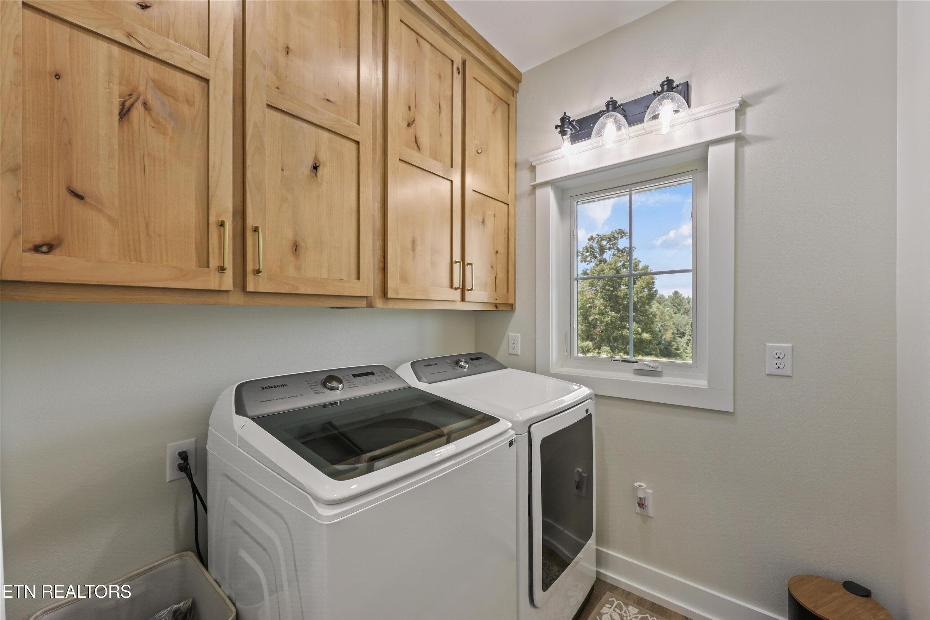 30-240 John Nitzscheke Rd 55 - 240 John Nitzscheke Rd, Sunbright, TN 37872