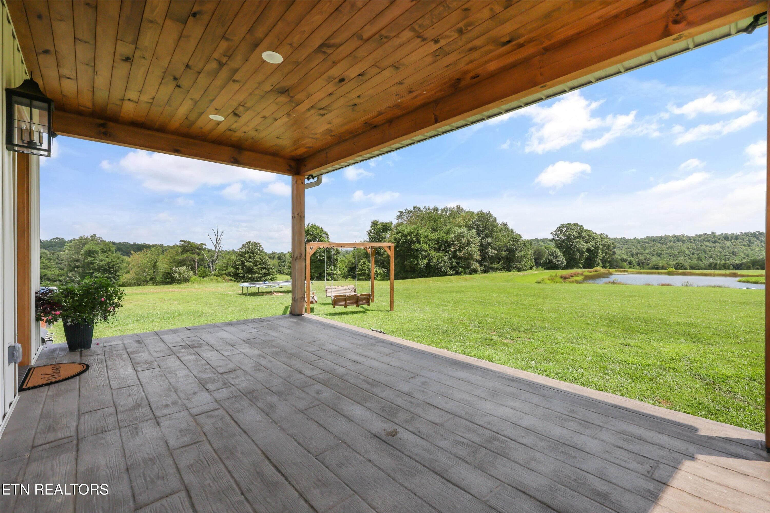 48-240 John Nitzscheke Rd 74 - 240 John Nitzscheke Rd, Sunbright, TN 37872