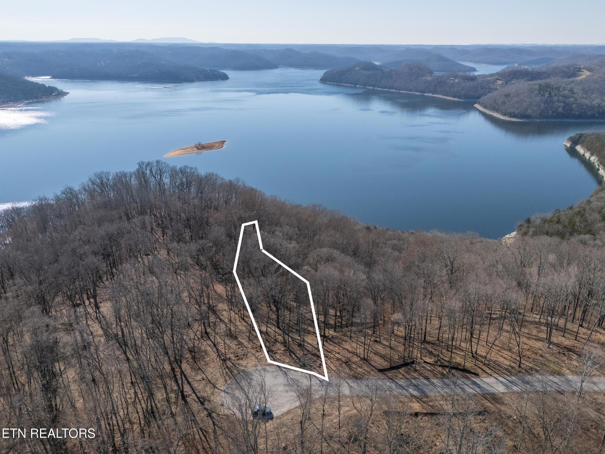Lot 28 Back Ranch Drive, Silver Point, TN 38582