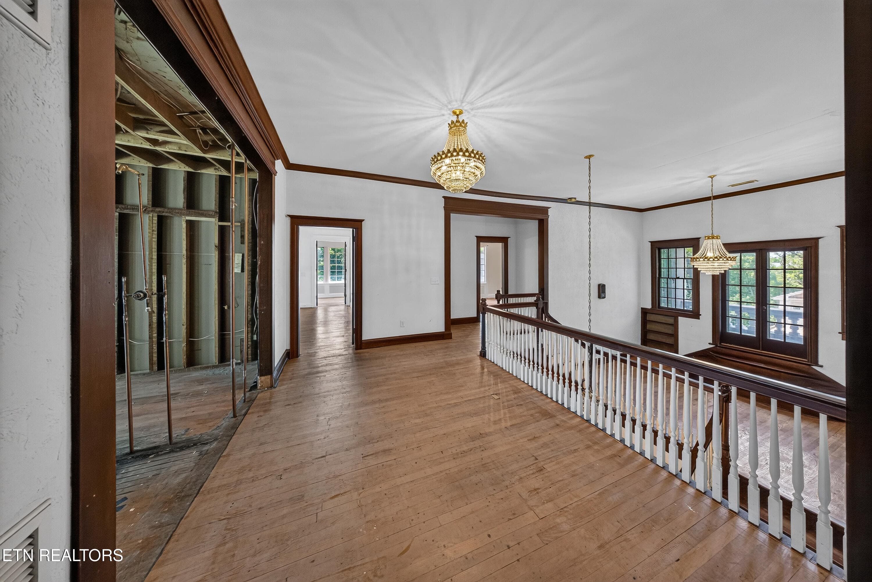 L40A7463 - 412 S Main St, Greeneville, TN 37743