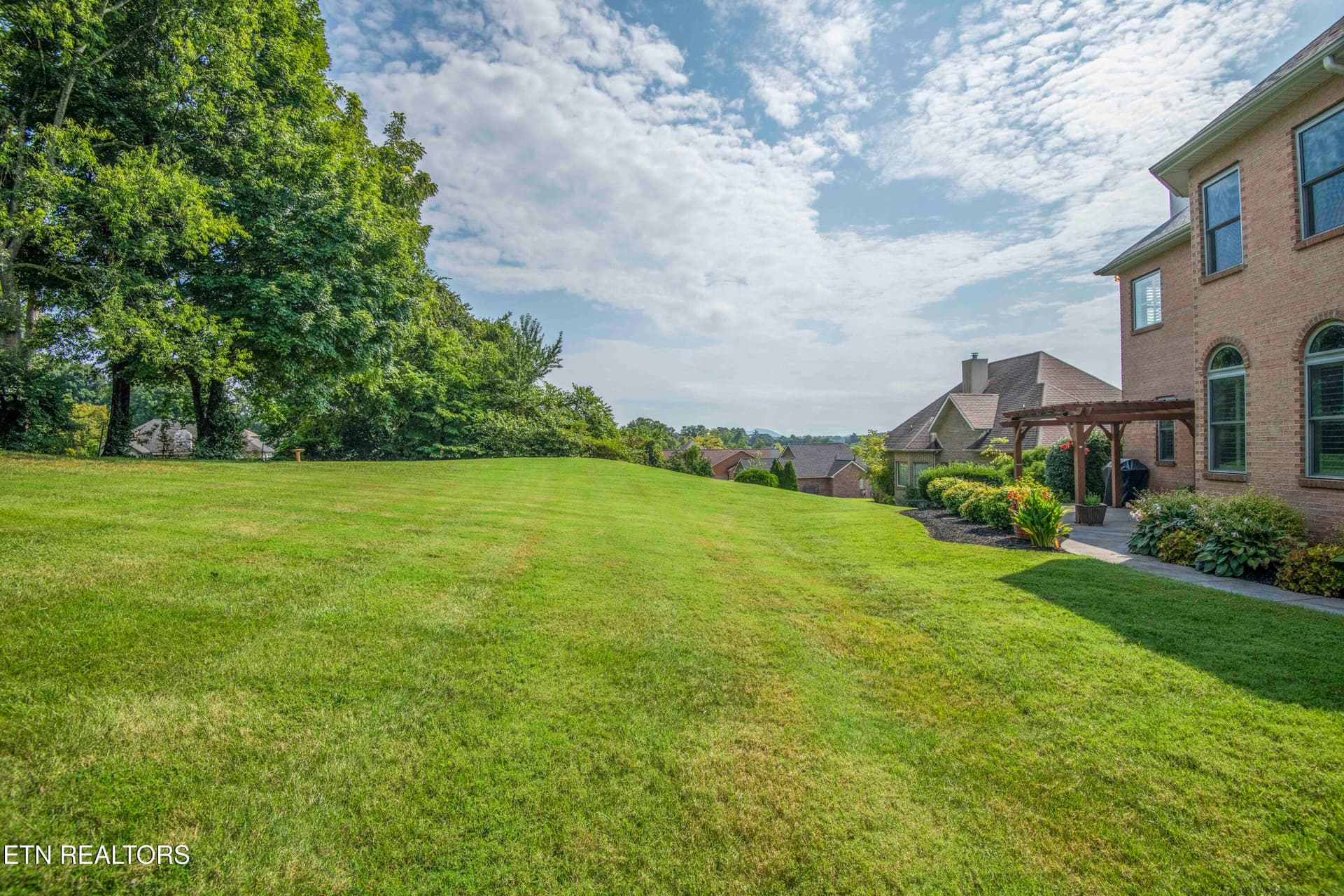 yard 7_1 - 5321 Endicott Ridge Lane, Knoxville, TN 37918