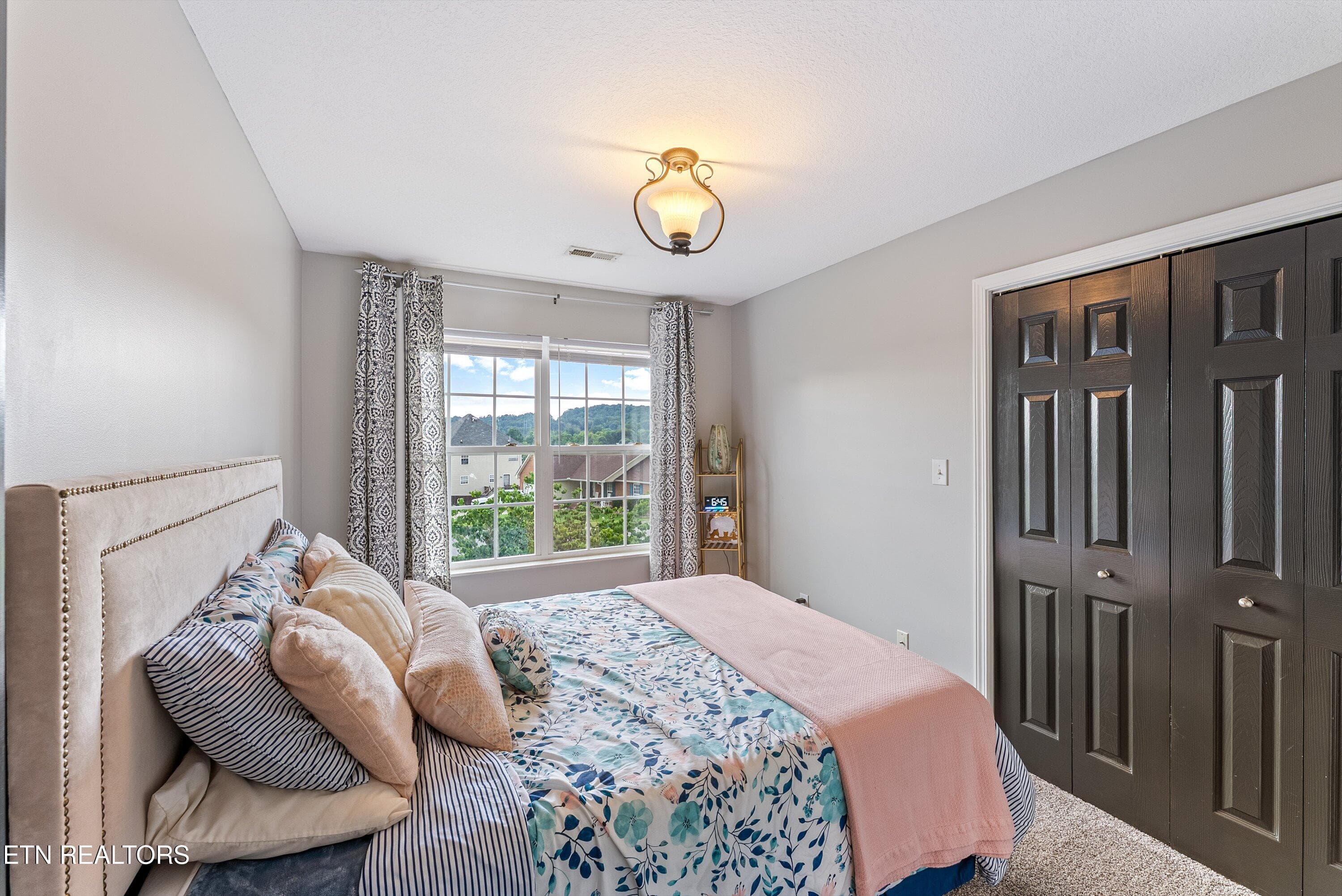 37-1st Bed A1 - 5816 Bouquet Lane, Knoxville, TN 37924, Knoxville
