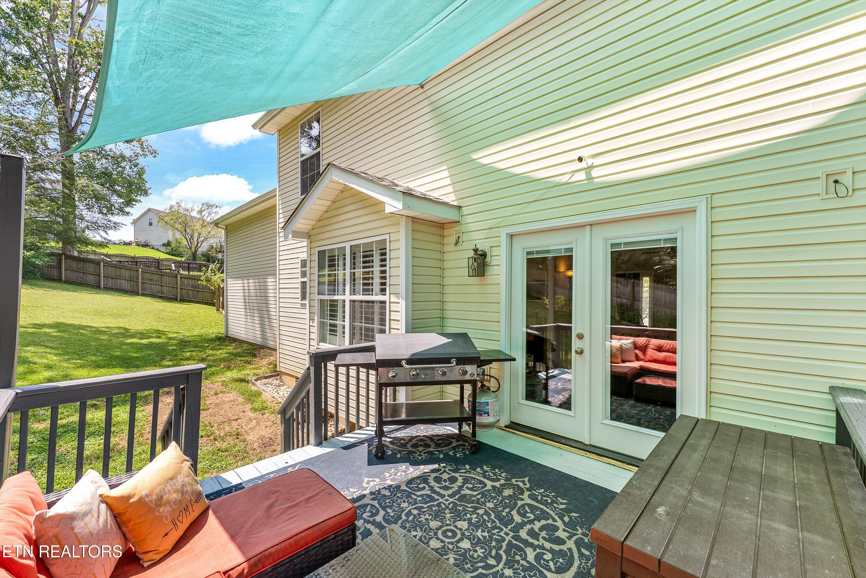 47-Deck A2 - 5816 Bouquet Lane, Knoxville, TN 37924, Knoxville