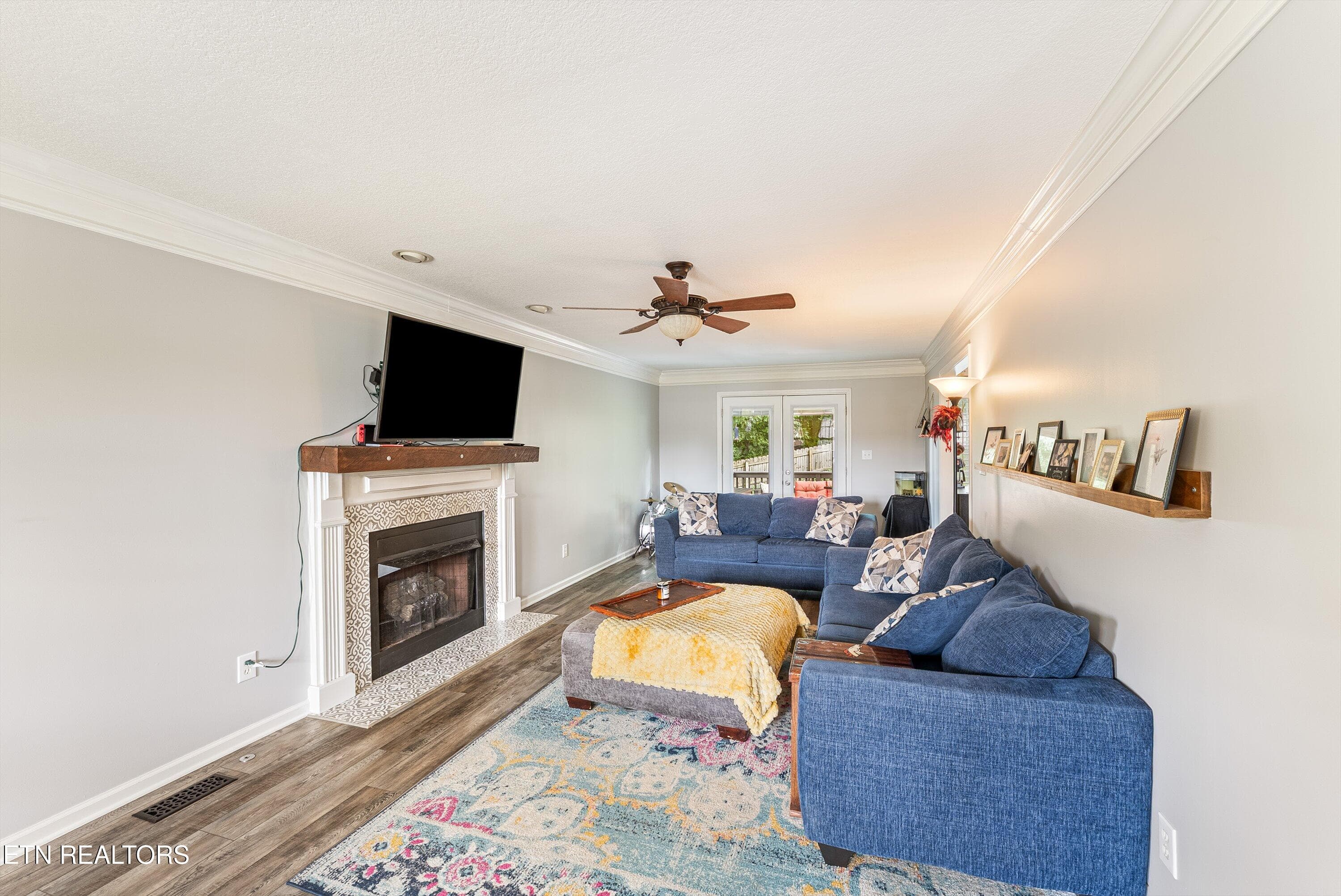 10-Living A1 - 5816 Bouquet Lane, Knoxville, TN 37924, Knoxville