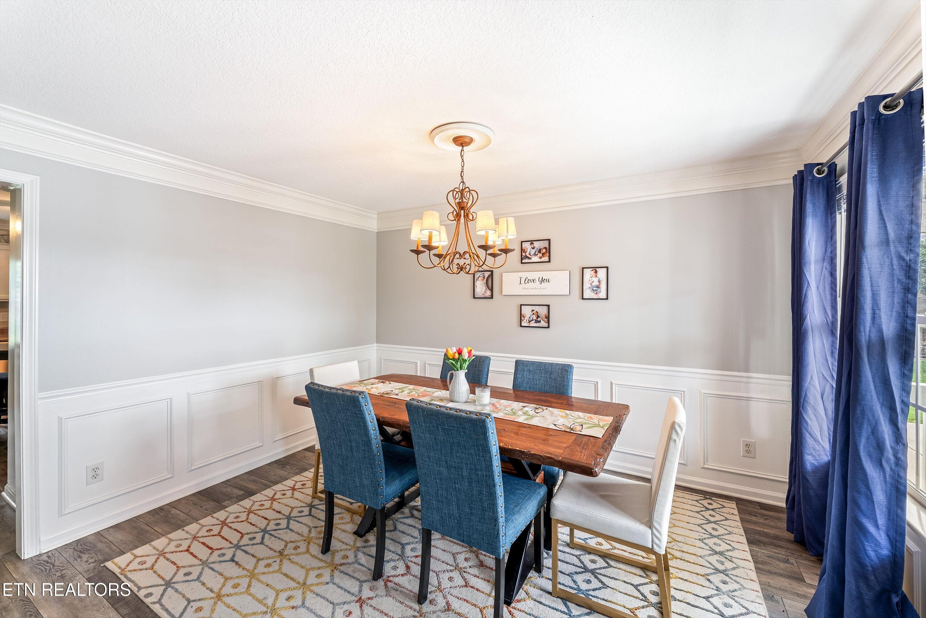14-Dining A1 - 5816 Bouquet Lane, Knoxville, TN 37924, Knoxville