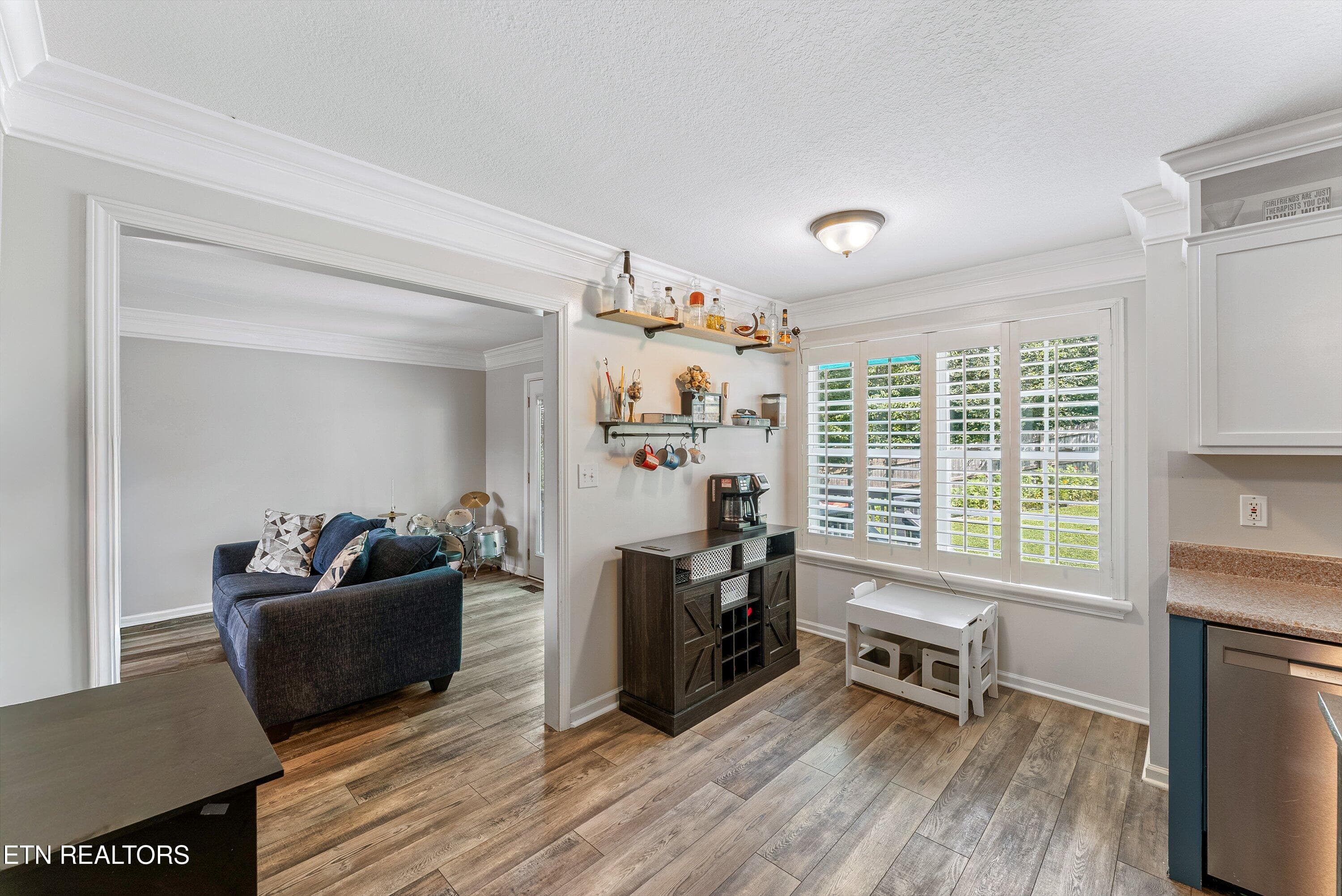 20-2nd Dining A1 - 5816 Bouquet Lane, Knoxville, TN 37924, Knoxville