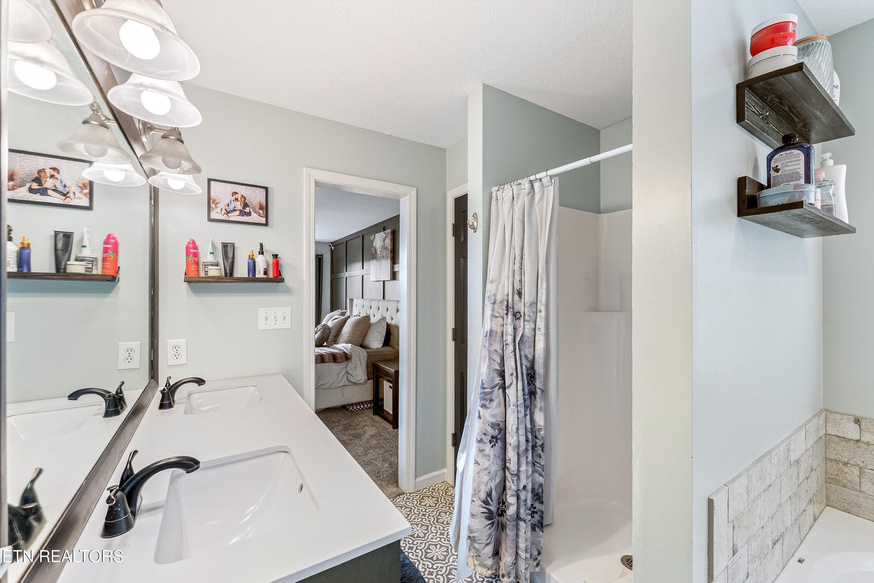 31-Master Bath A3 - 5816 Bouquet Lane, Knoxville, TN 37924, Knoxville