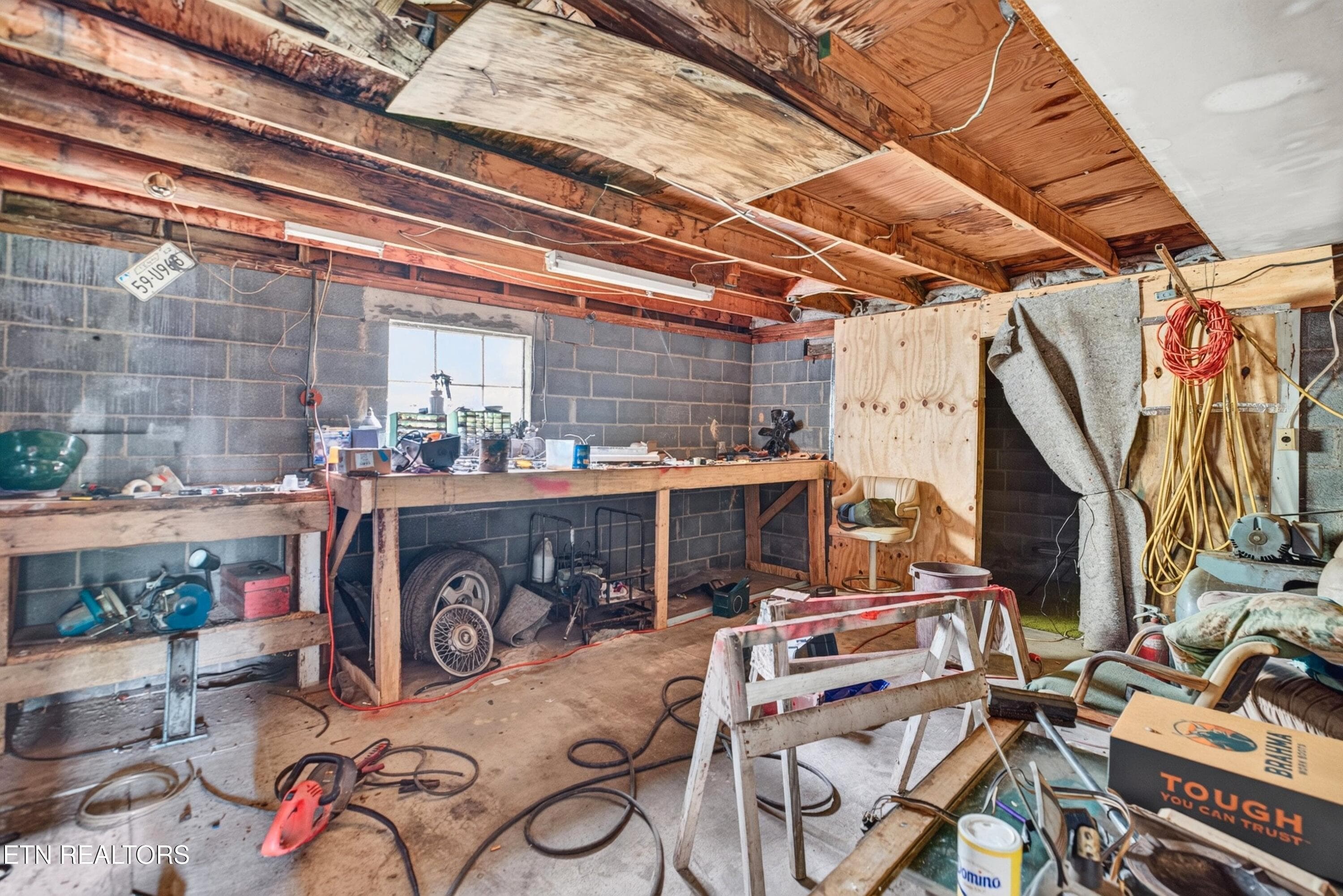 027-126JeffersonStreet-Erwin-TN-37650-SM - 126 Jefferson St, Erwin, TN 37650