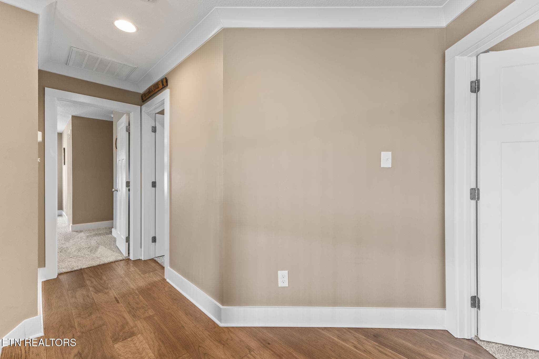 59-web-or-mls-3F1A0599 - 510 Tuxford Lane, Knoxville, TN 37912, Knoxville
