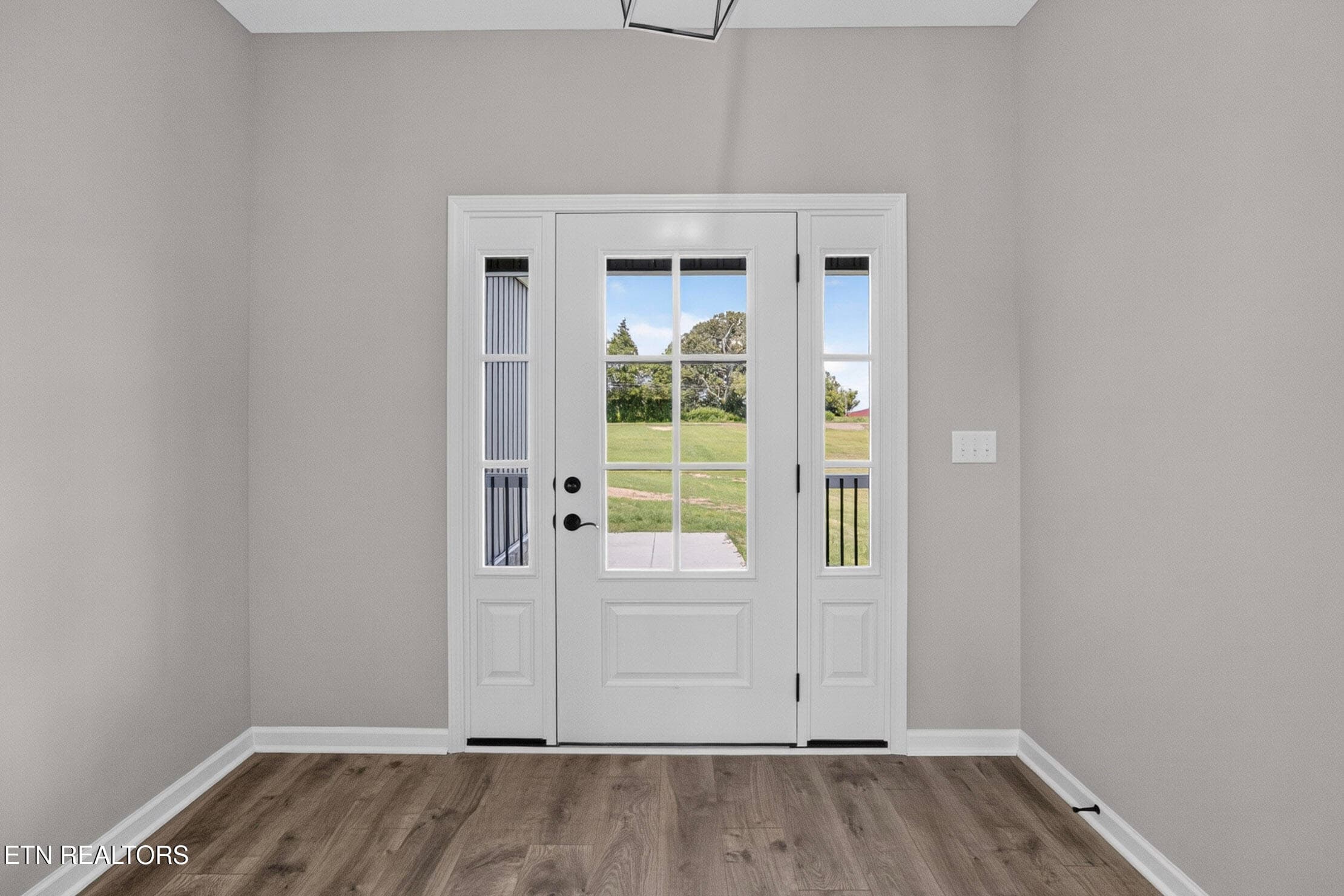 11-010_8N5A0578 - 668 Jefferson Rd, Smithville, TN 37166