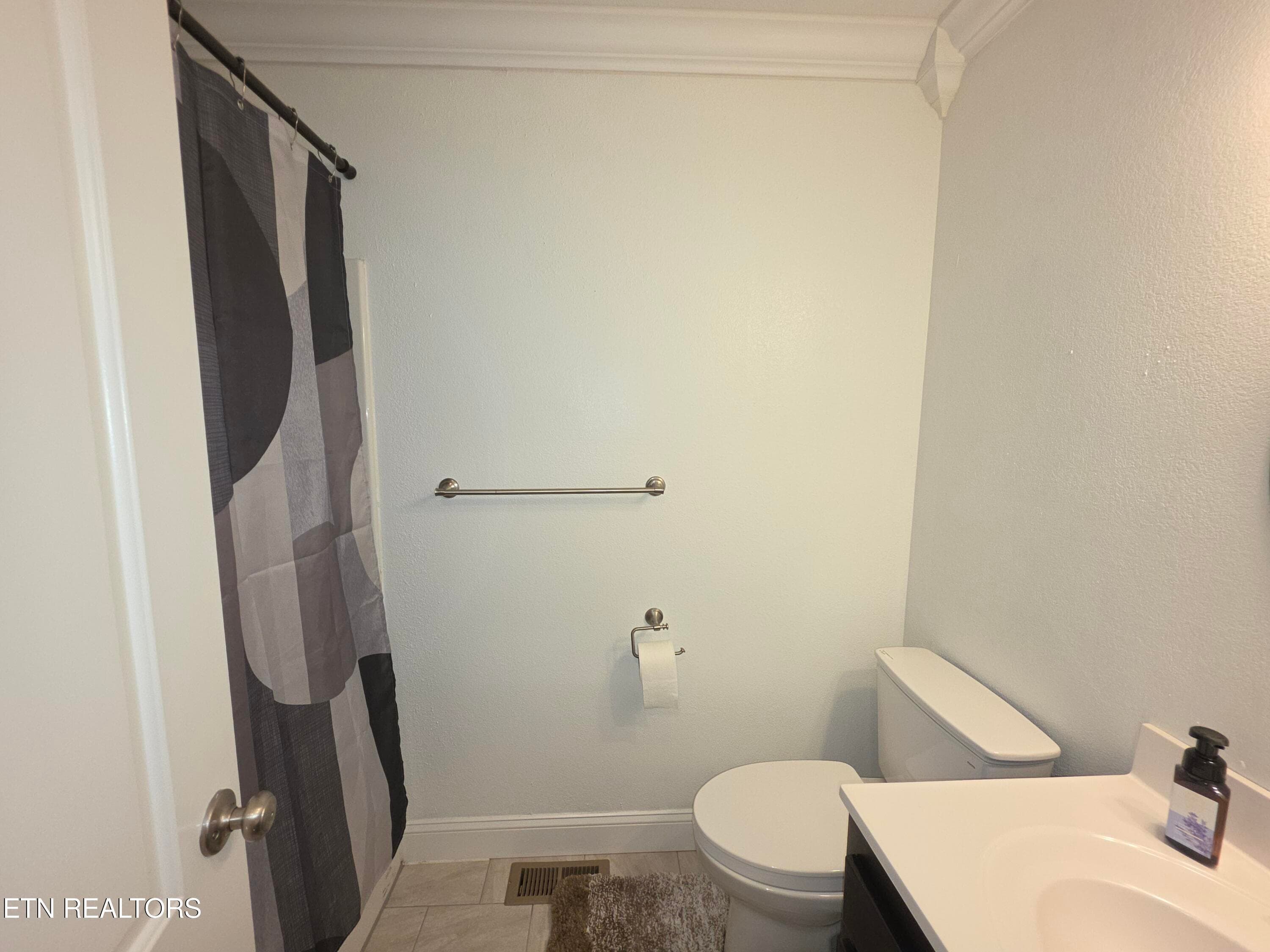 20260810_161829 - 317 Oak Grove Rd, Harrogate, TN 37752