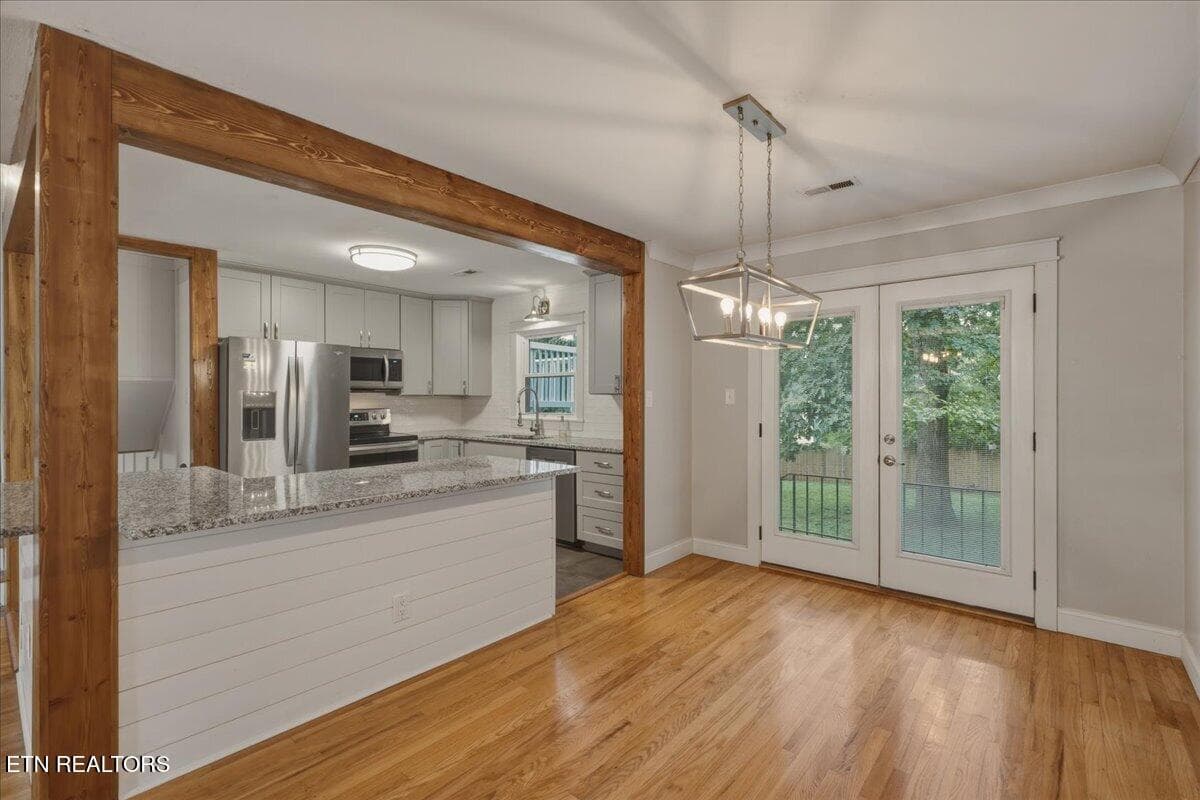 07-Dining Area - 3207 Hazelwood Rd, Knoxville, TN 37921