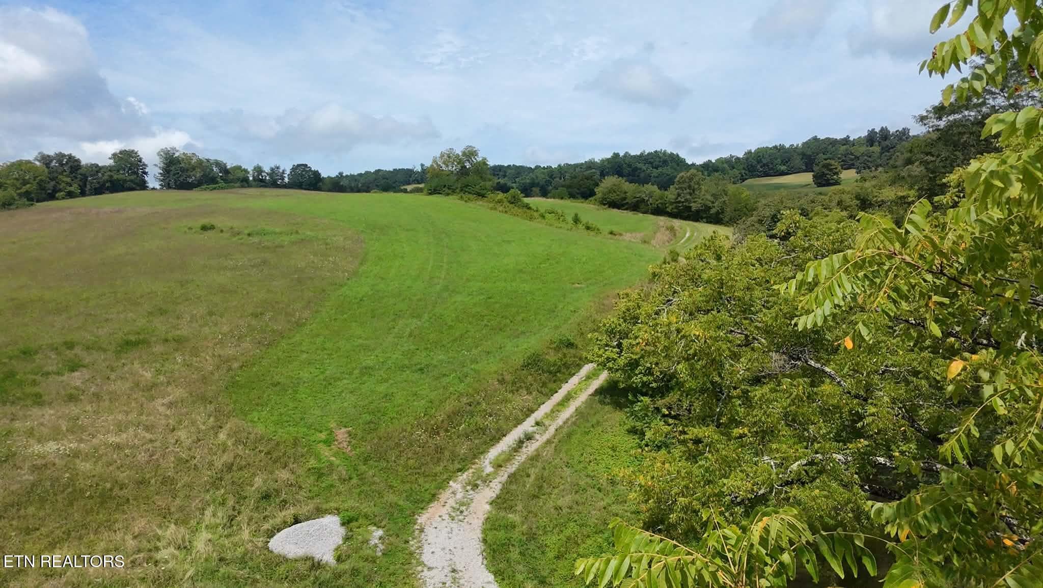 9eb4e0bc-a723-416f-be1f-0ec3c69d9bdd (1) - 00 Mulberry Gap Rd, Sneedville, TN 37869