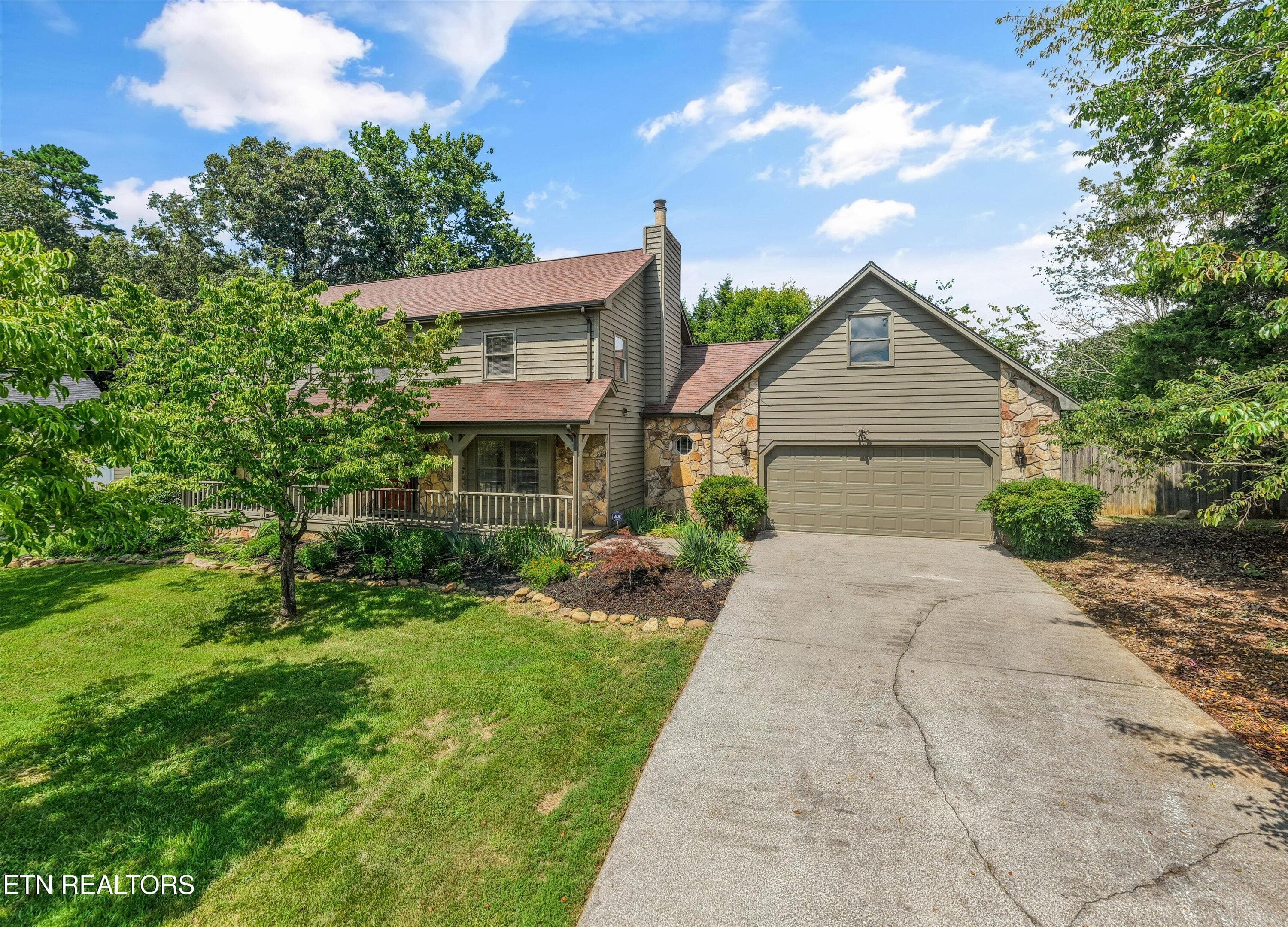 Driveway - 604 Laurel Valley Rd, Knoxville, TN 37934, Knoxville