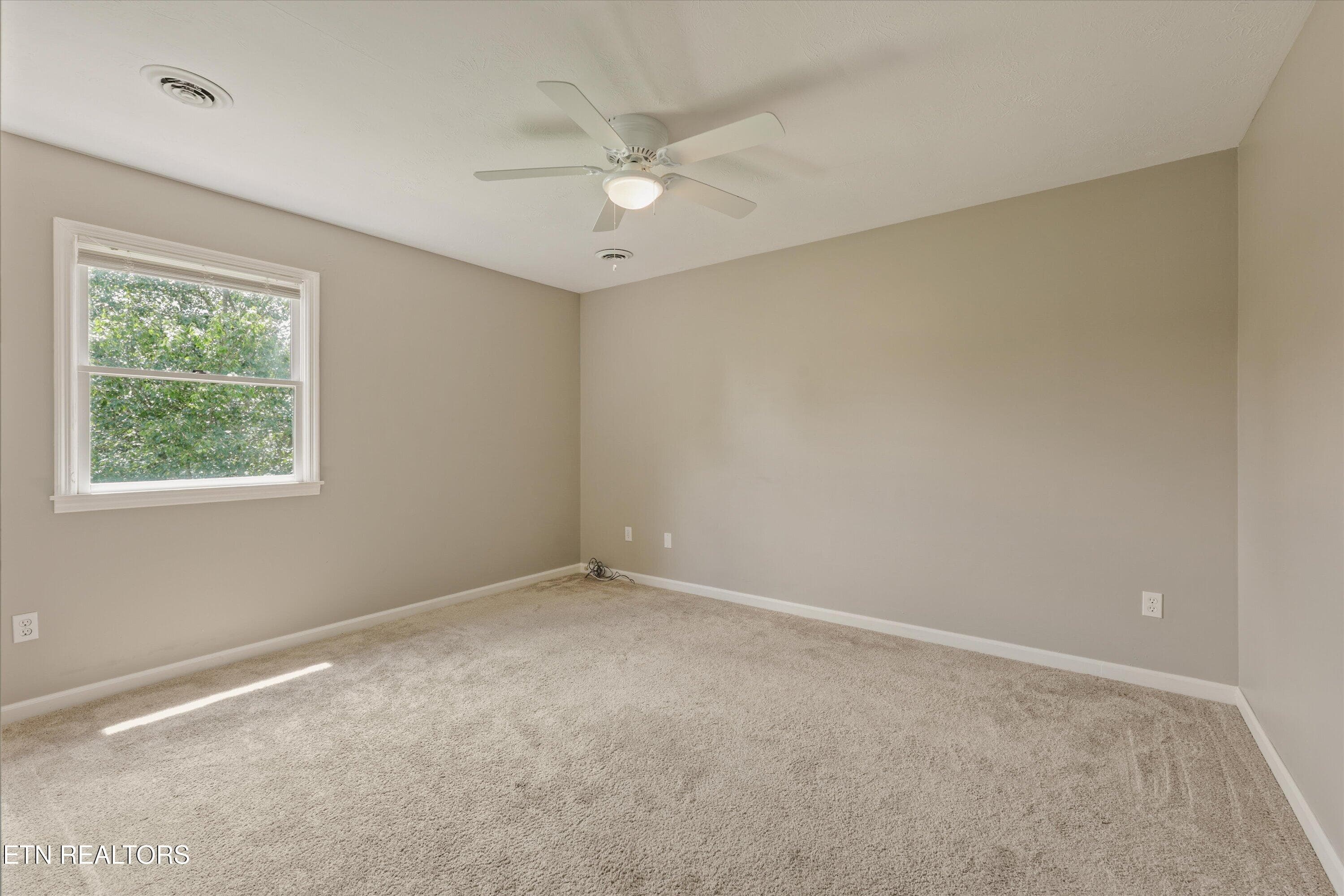 Bedroom 4 - 604 Laurel Valley Rd, Knoxville, TN 37934, Knoxville