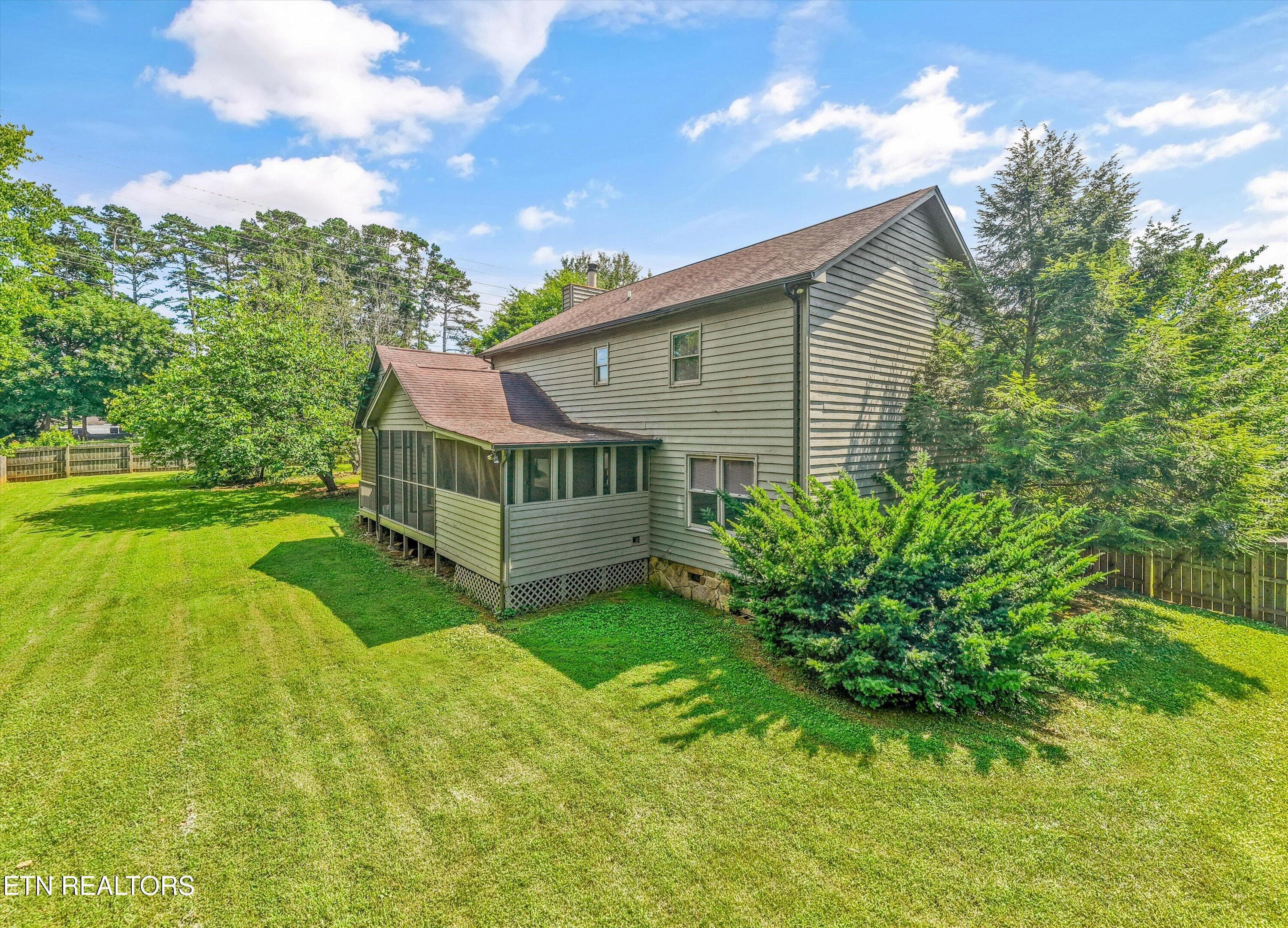 Aerial - 604 Laurel Valley Rd, Knoxville, TN 37934, Knoxville