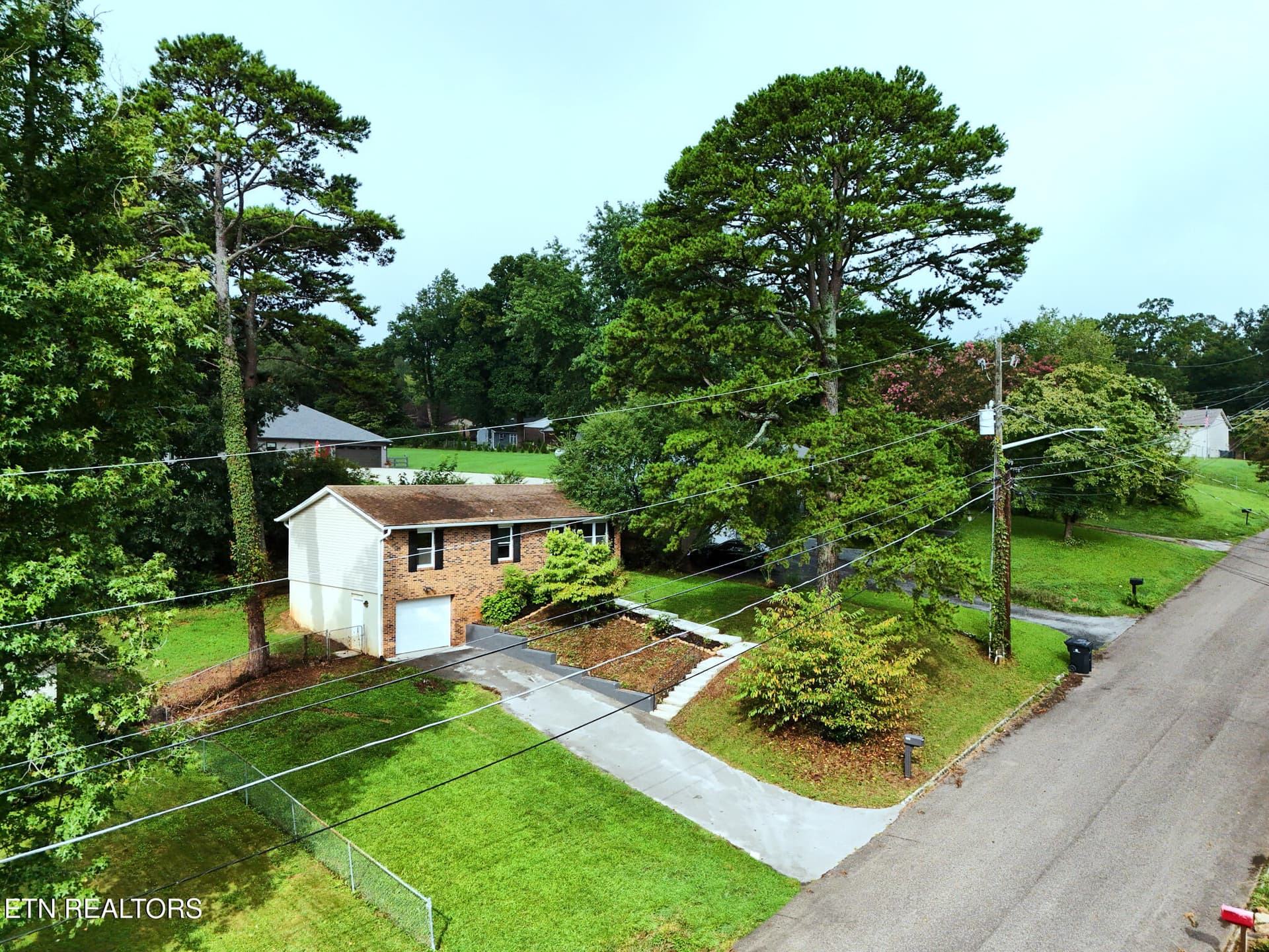 5408 Malmsbury Rd. Knoxville, TN 37921 3 - 5408 Malmsbury Rd, Knoxville, TN 37921