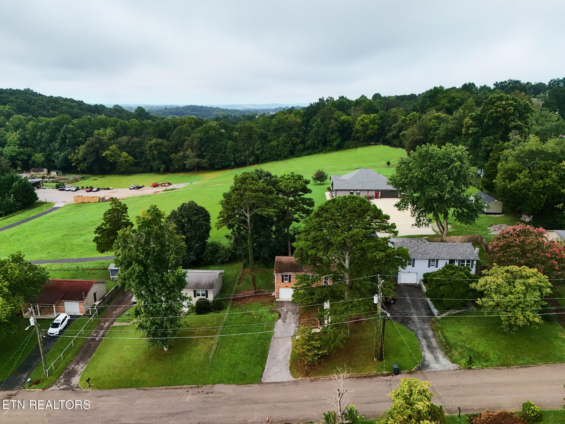 5408 Malmsbury Rd. Knoxville, TN 37921 4 - 5408 Malmsbury Rd, Knoxville, TN 37921