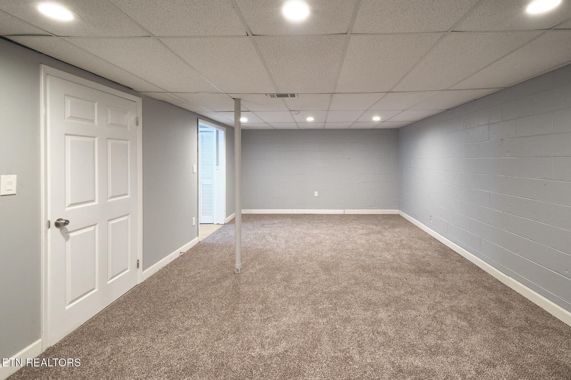5408 Malmsbury Rd. Knoxville, TN 37921 4 - 5408 Malmsbury Rd, Knoxville, TN 37921