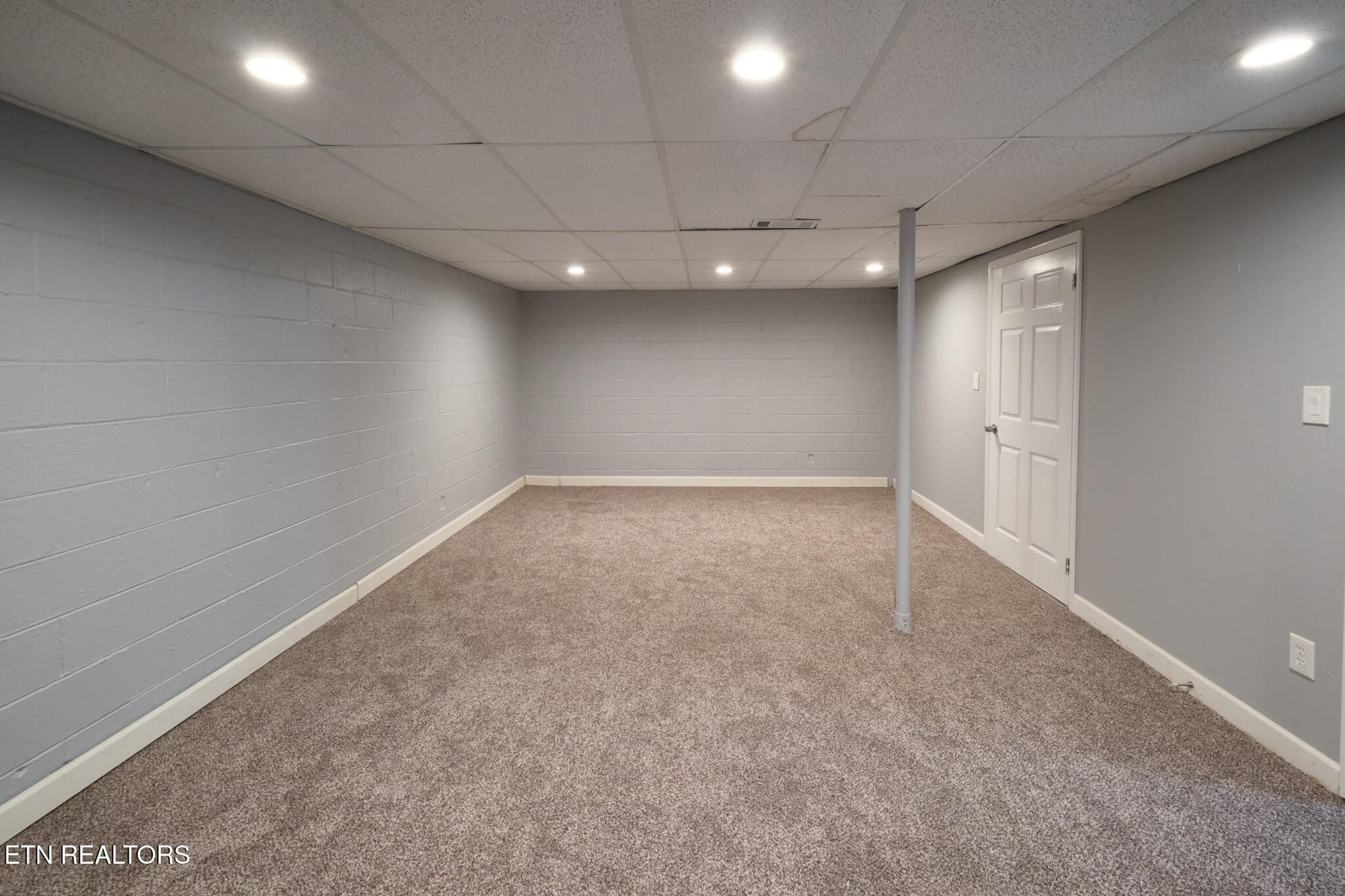 5408 Malmsbury Rd. Knoxville, TN 37921 5 - 5408 Malmsbury Rd, Knoxville, TN 37921