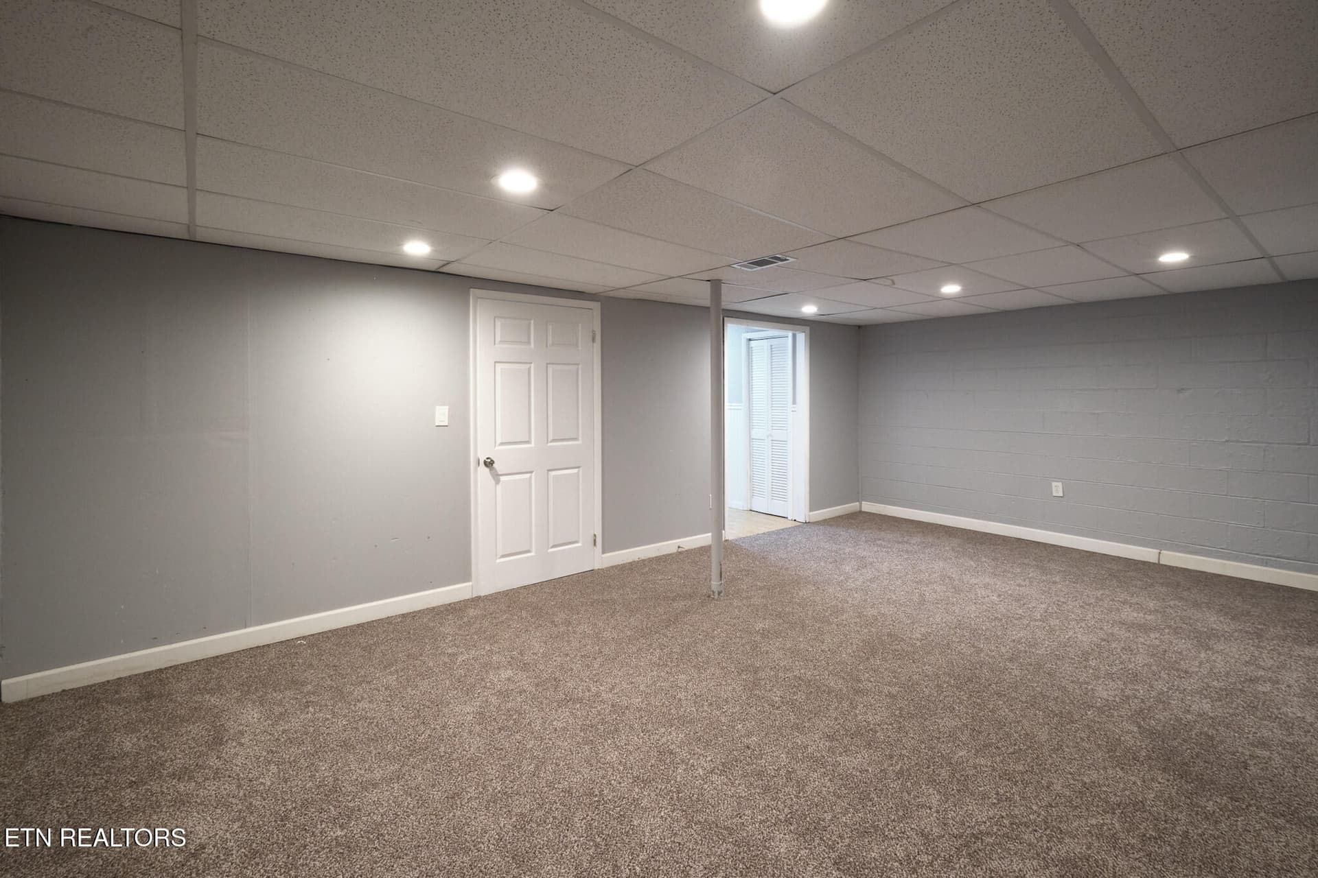 5408 Malmsbury Rd. Knoxville, TN 37921 5 - 5408 Malmsbury Rd, Knoxville, TN 37921