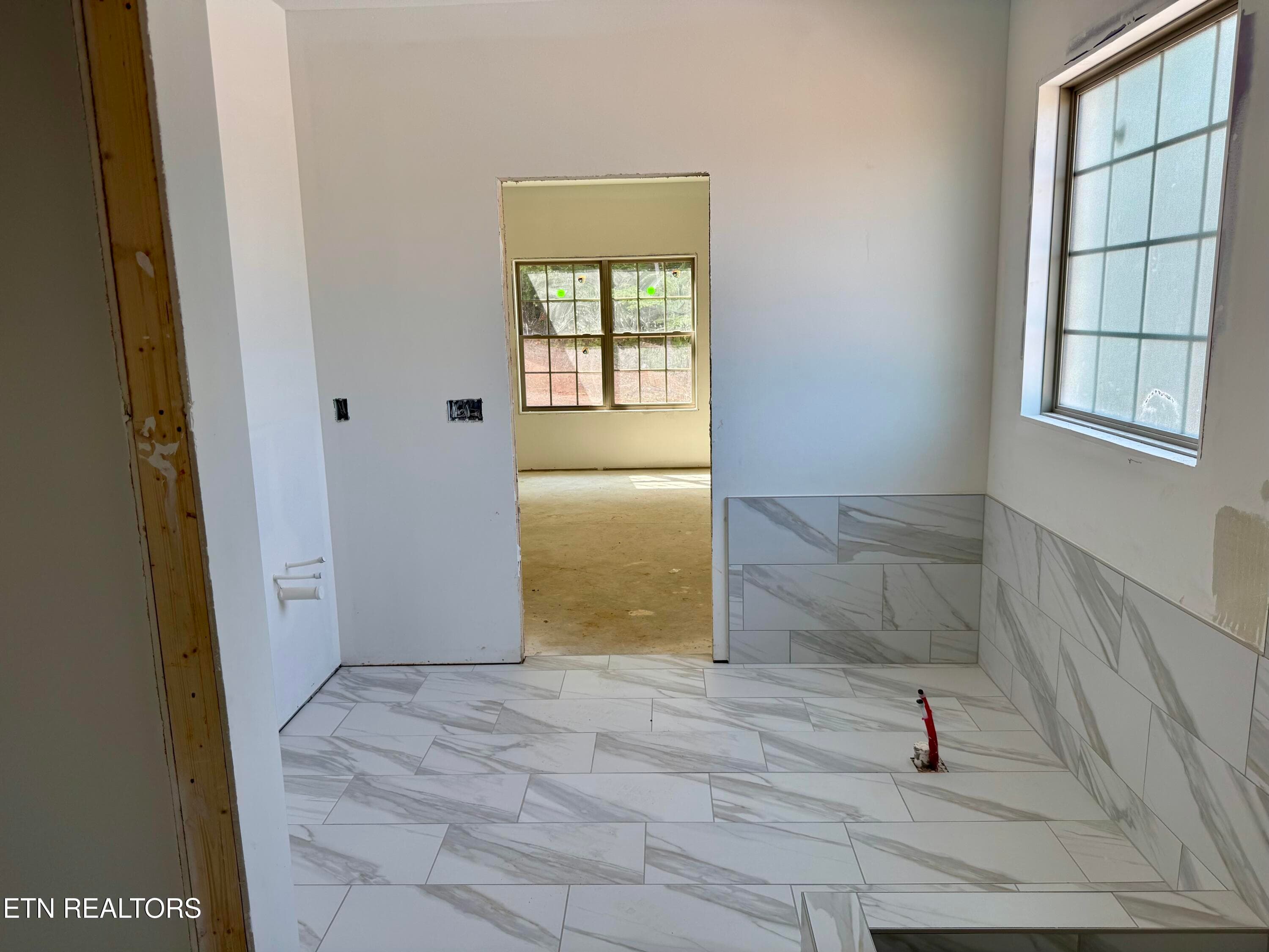 Master Bedroom Bathroom - 9938 Rio Bravo Lane, Knoxville, TN 37922, Knoxville